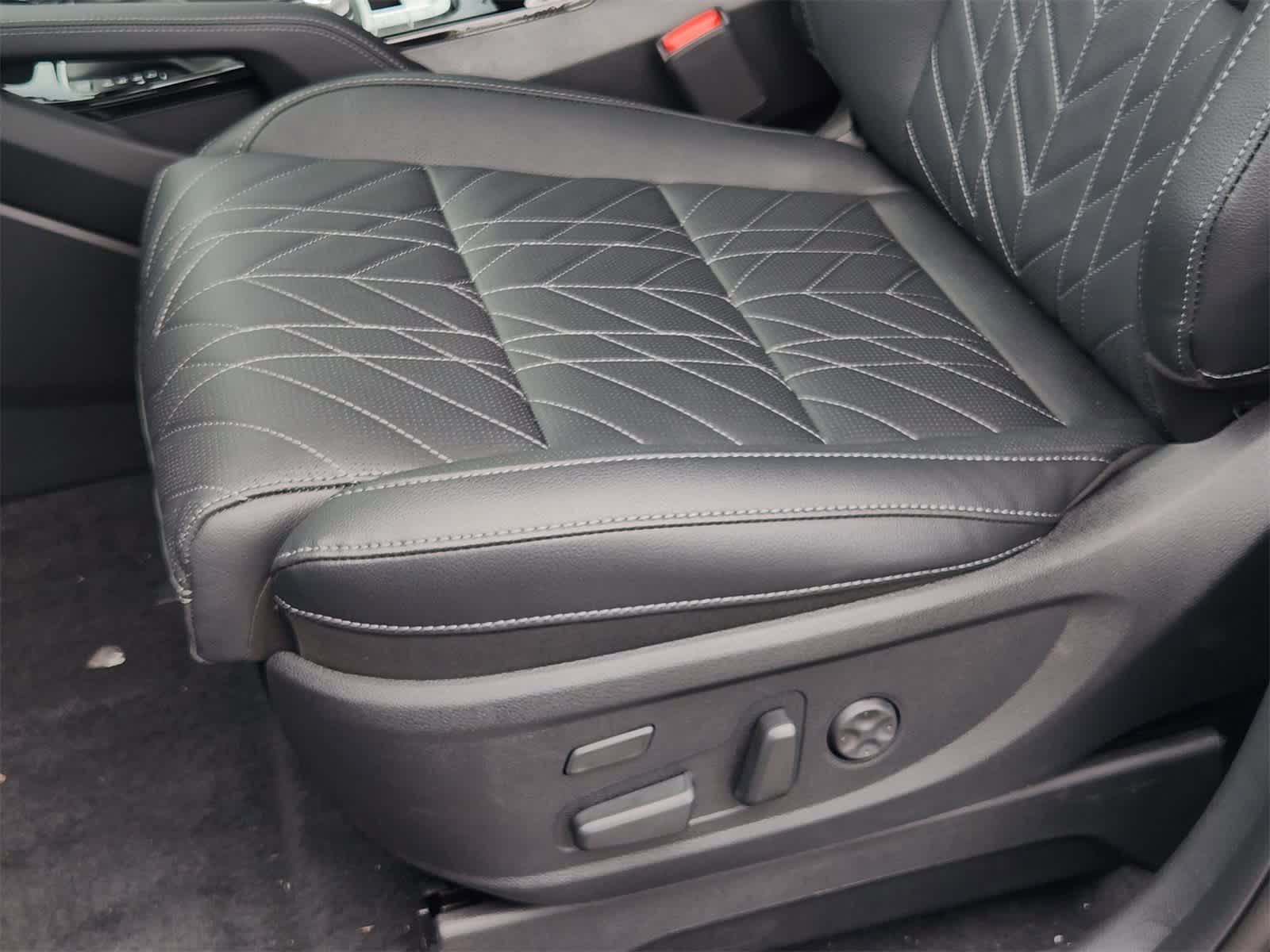2025 Kia Telluride SX 19