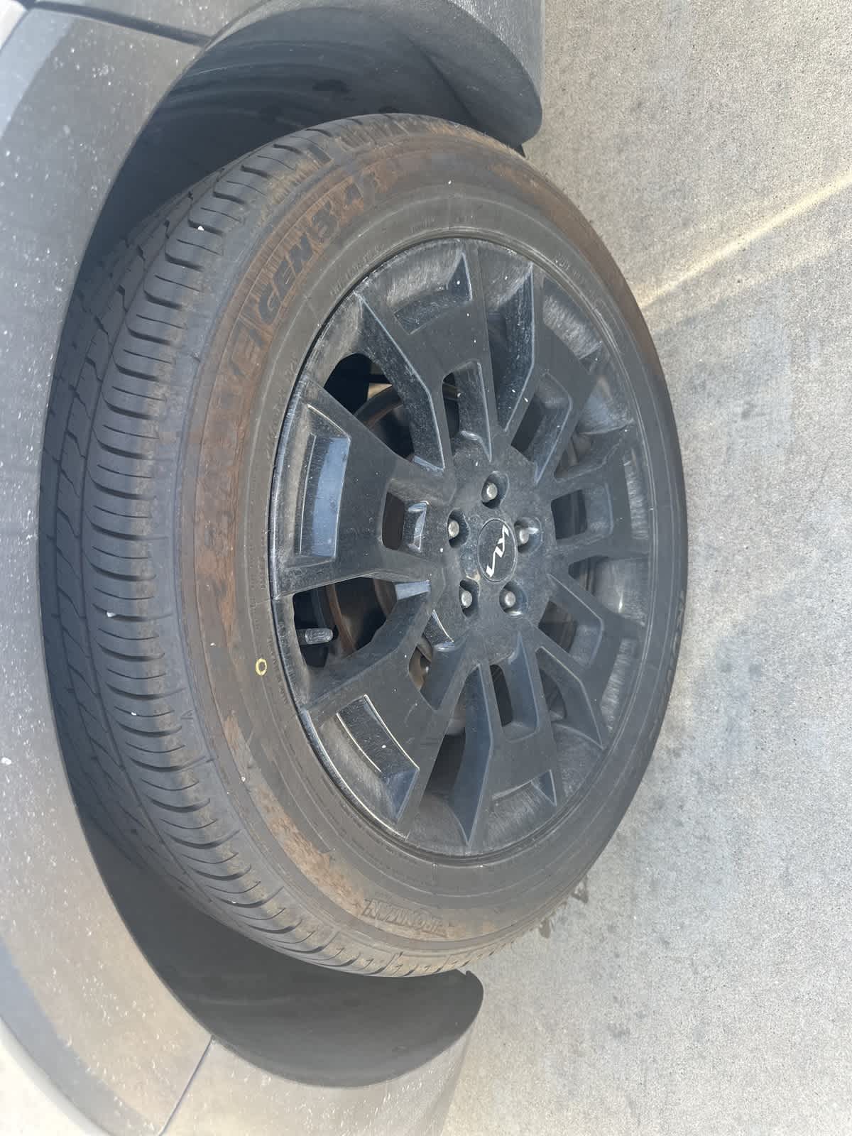 Thumbnail: 2022 Kia Telluride - 28