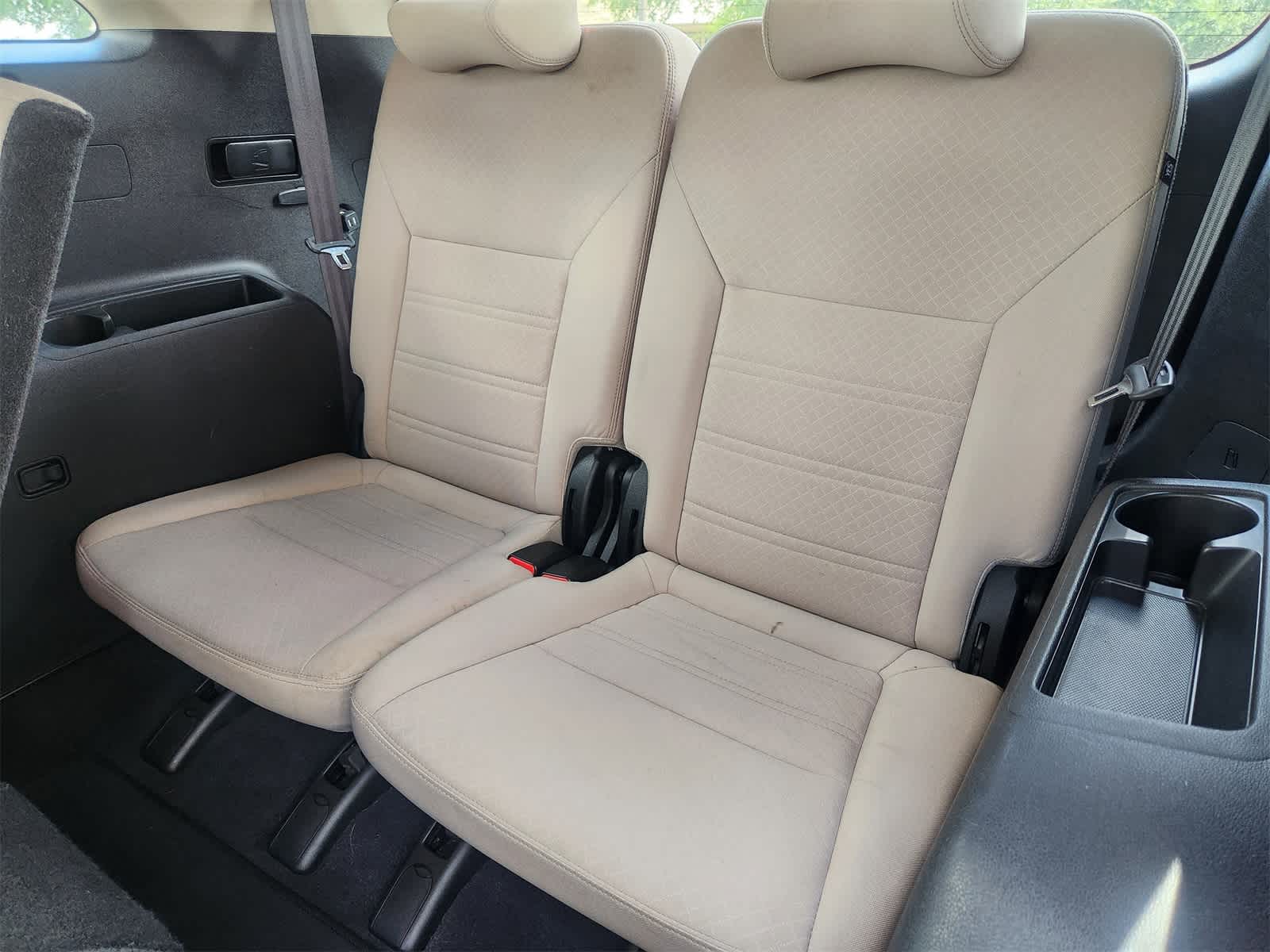 Thumbnail: 2016 Kia Sorento - 30