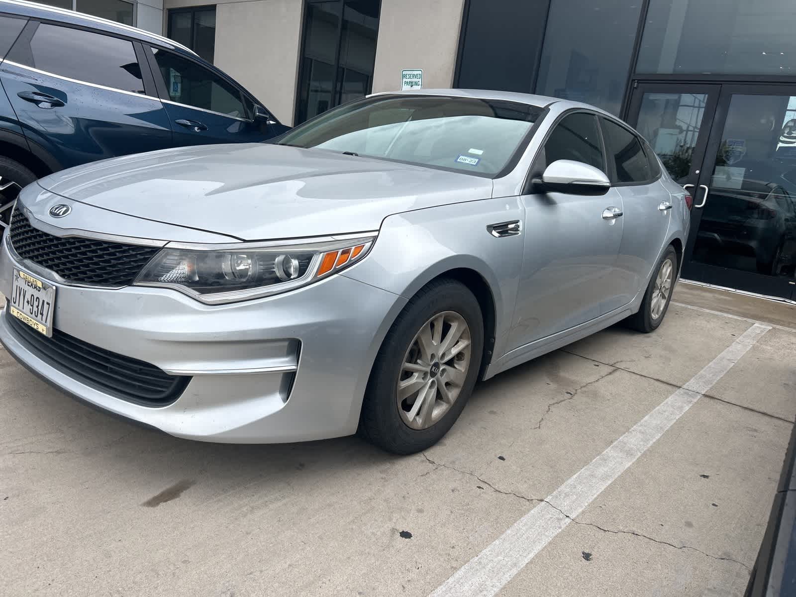 Thumbnail: 2017 Kia Optima - 1