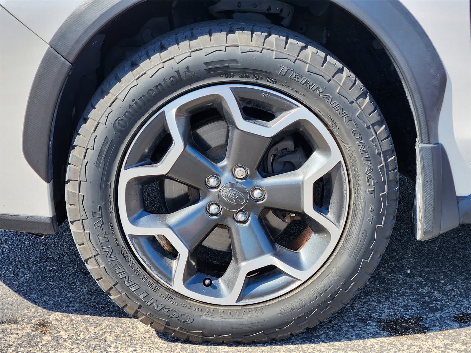 Thumbnail: 2014 Subaru XV Crosstrek - 9
