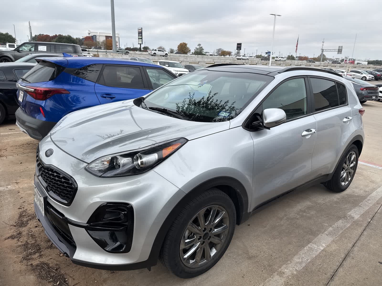 2022 Kia Sportage Nightfall's photo