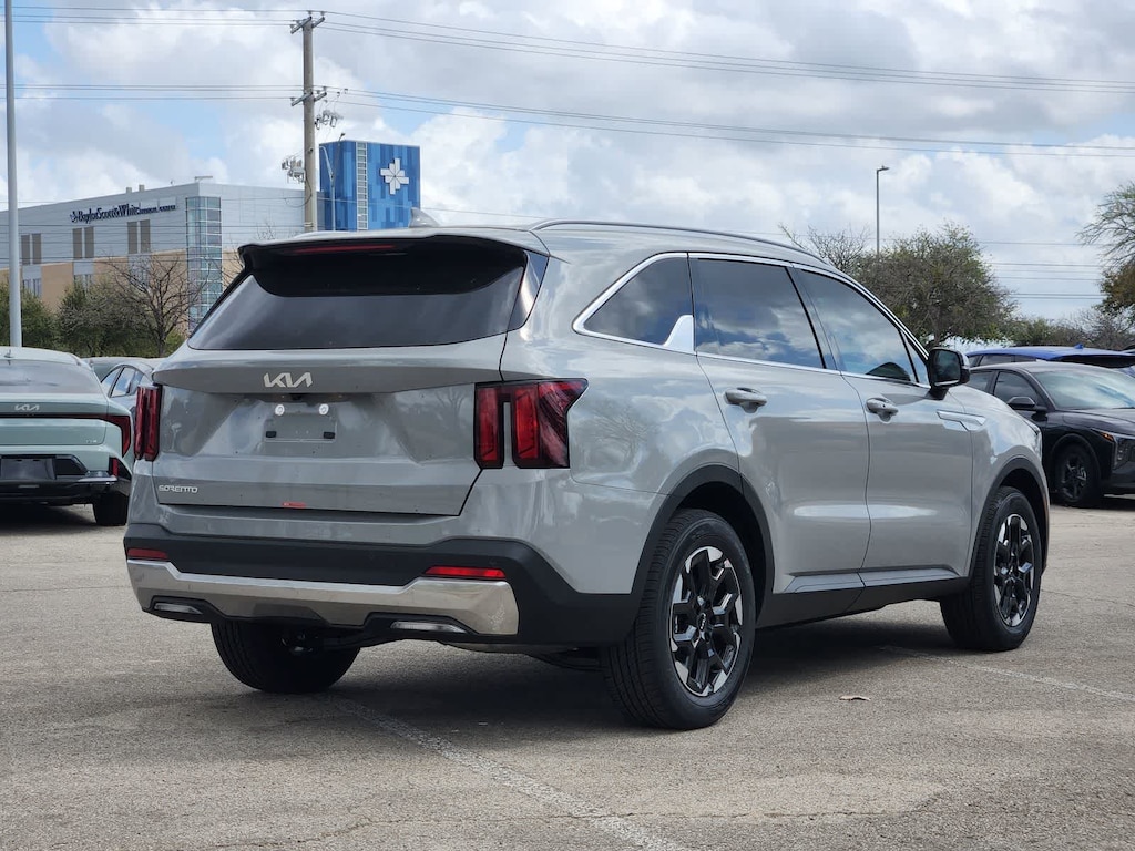 New 2026 Kia Sorento S SUV