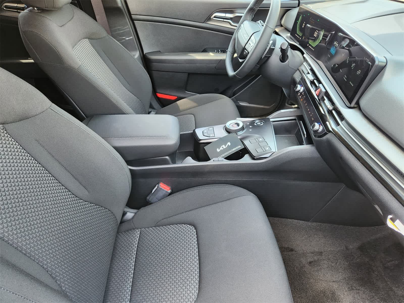 Thumbnail: 2026 Kia Sportage - 12