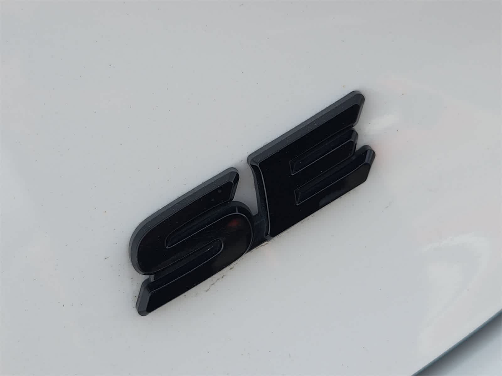 Thumbnail: 2025 Toyota Camry - 11