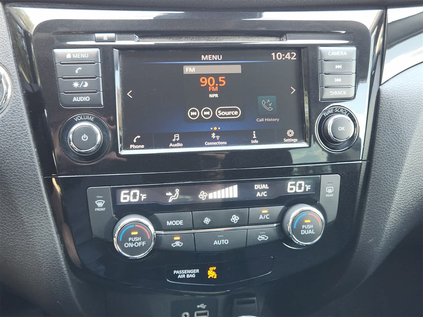 Thumbnail: 2019 Nissan Rogue Sport - 15
