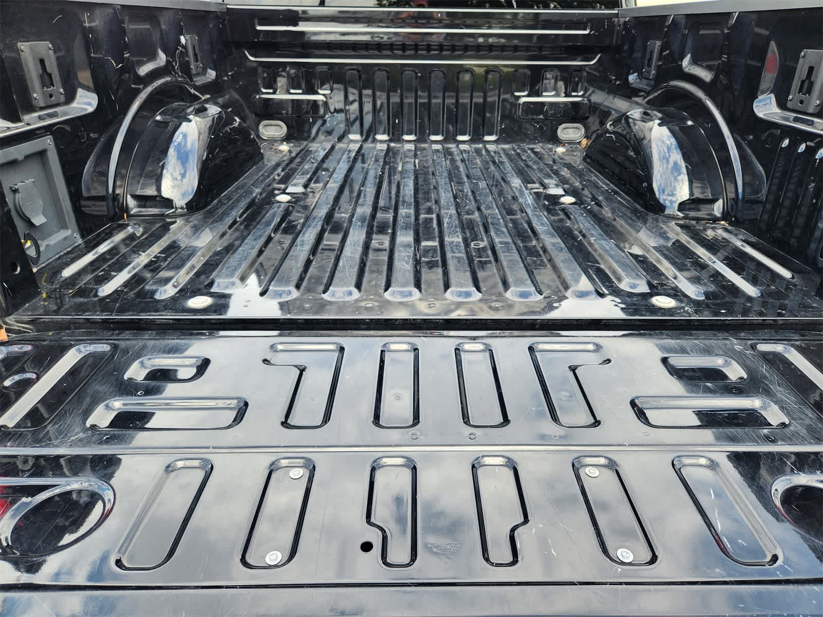 2022 Ford F-150  28