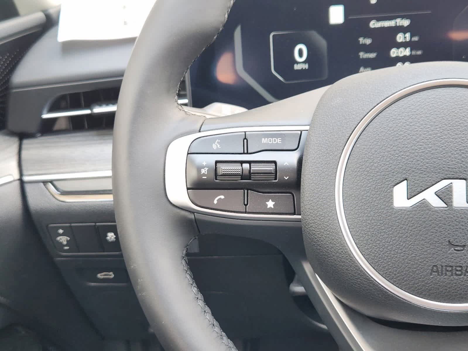 Thumbnail: 2025 Kia K5 - 20