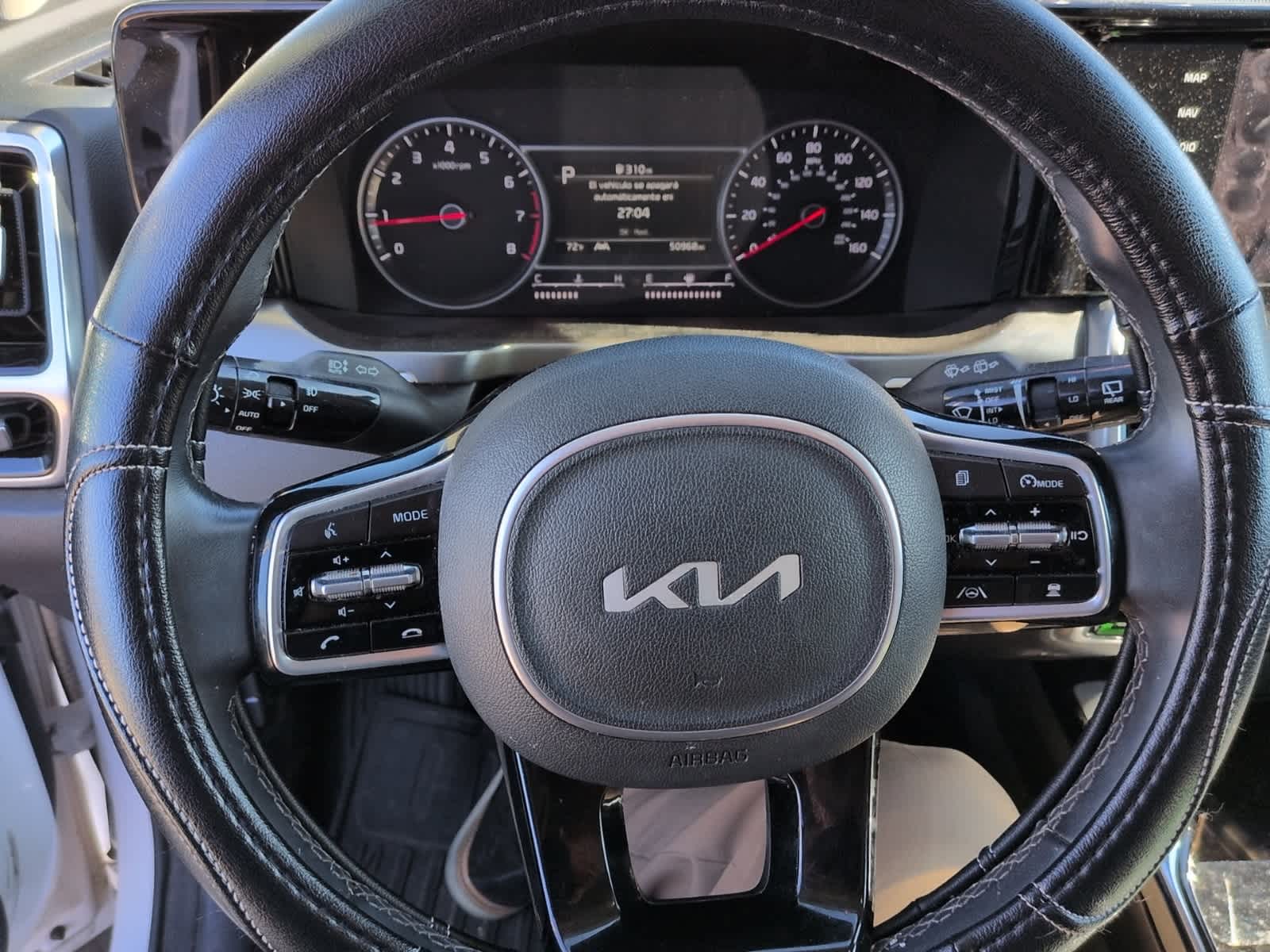 Thumbnail: 2022 Kia Sorento - 10