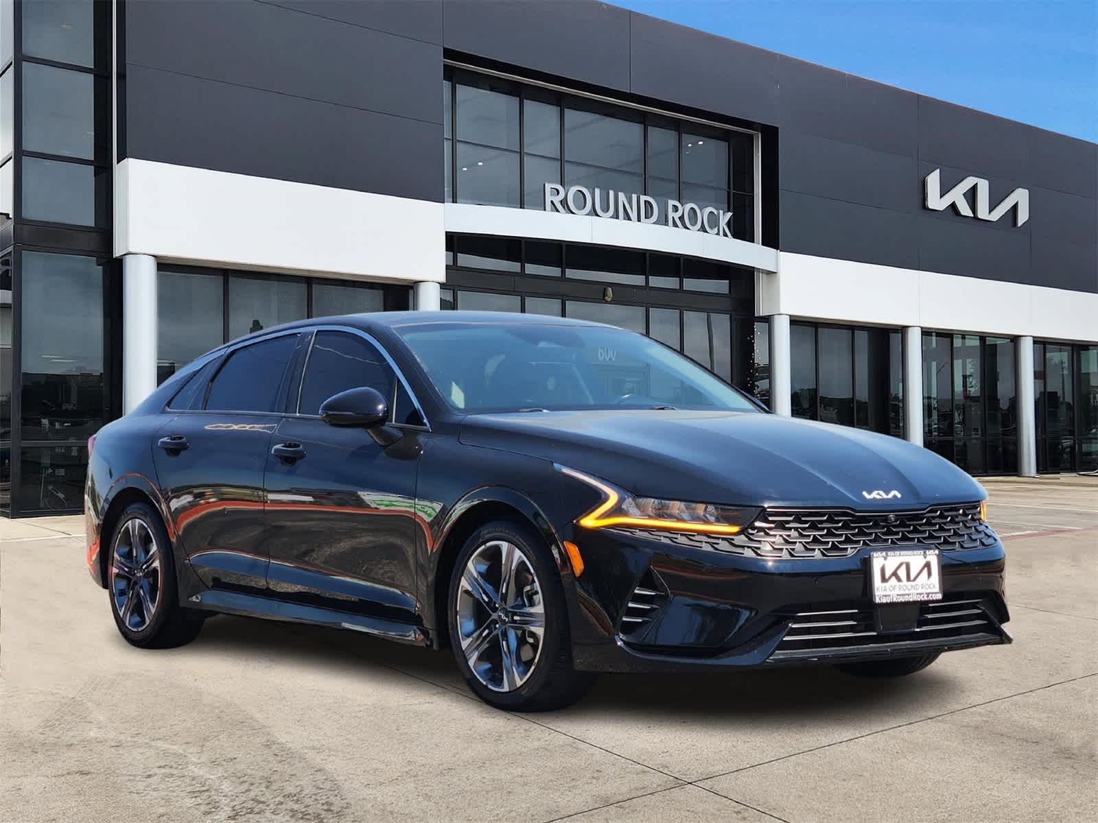 2022 Kia K5 EX photo 3