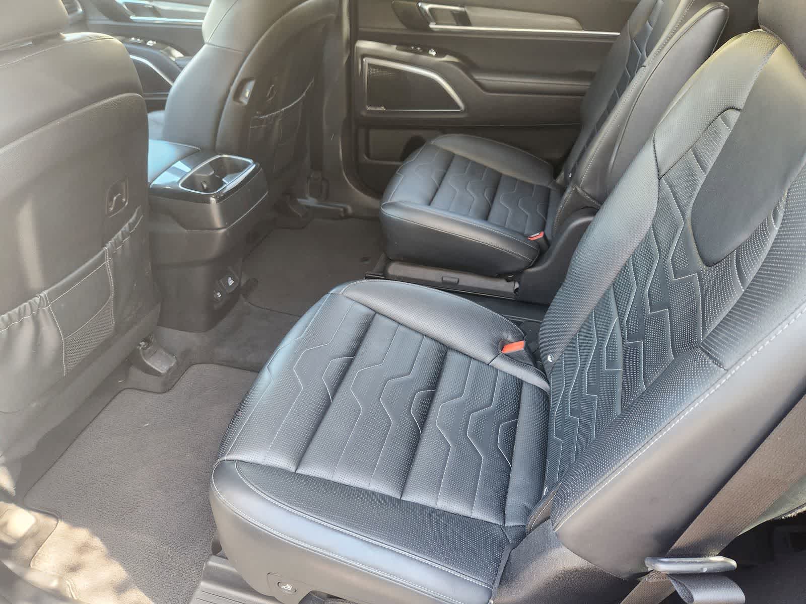 Thumbnail: 2022 Kia Telluride - 29