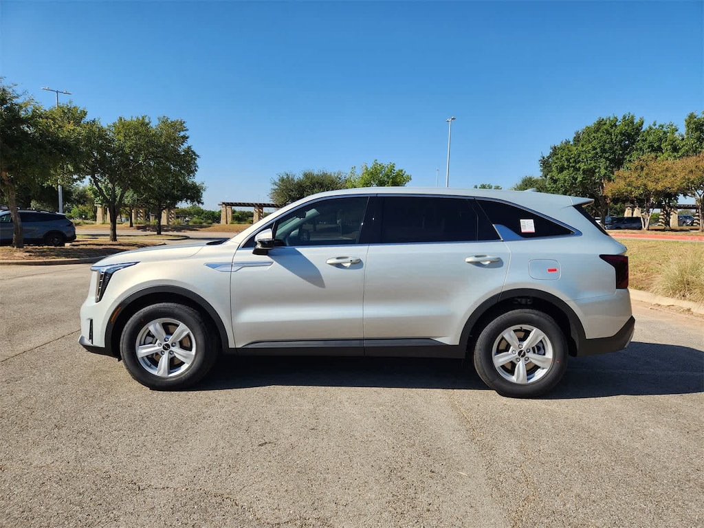 New 2026 Kia Sorento LX SUV
