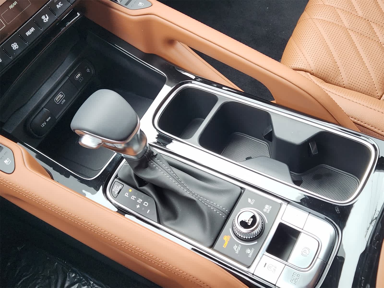 Thumbnail: 2025 Kia Telluride - 17