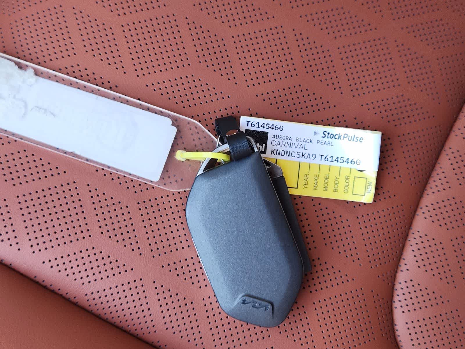 Thumbnail: 2026 Kia Carnival - 27