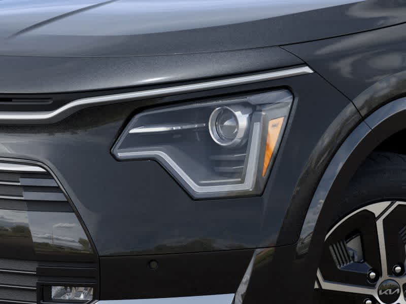 Thumbnail: 2025 Kia Niro - 10