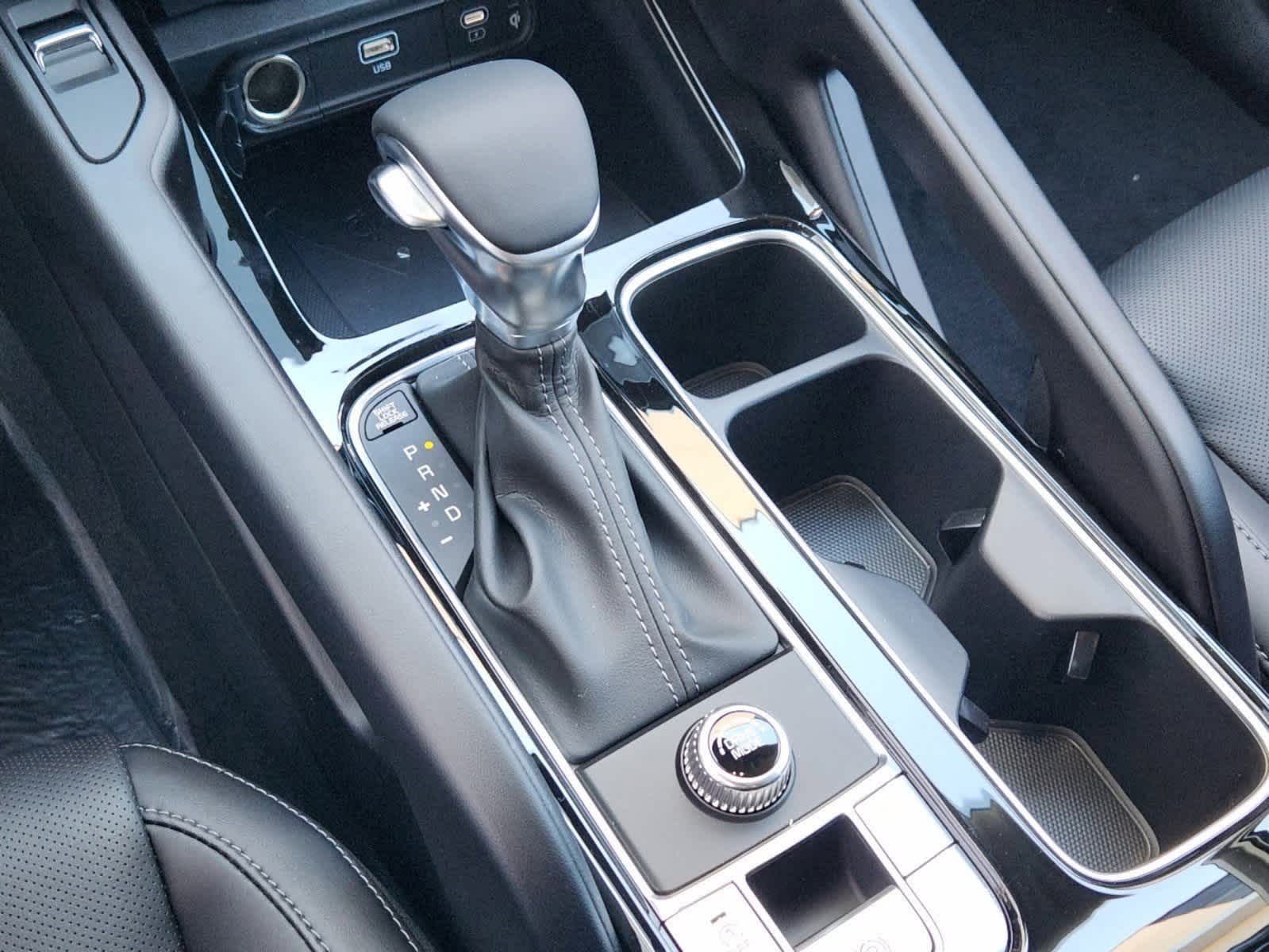 Thumbnail: 2025 Kia Telluride - 15