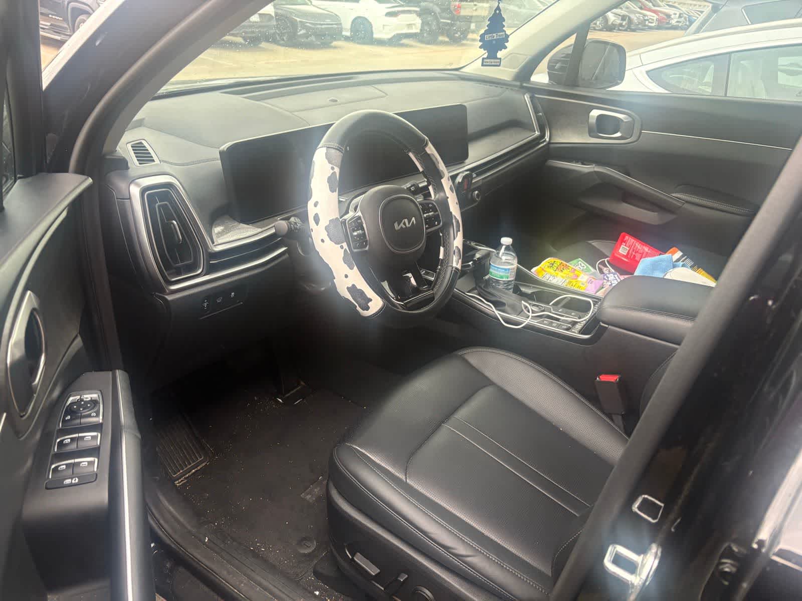 Thumbnail: 2024 Kia Sorento - 8