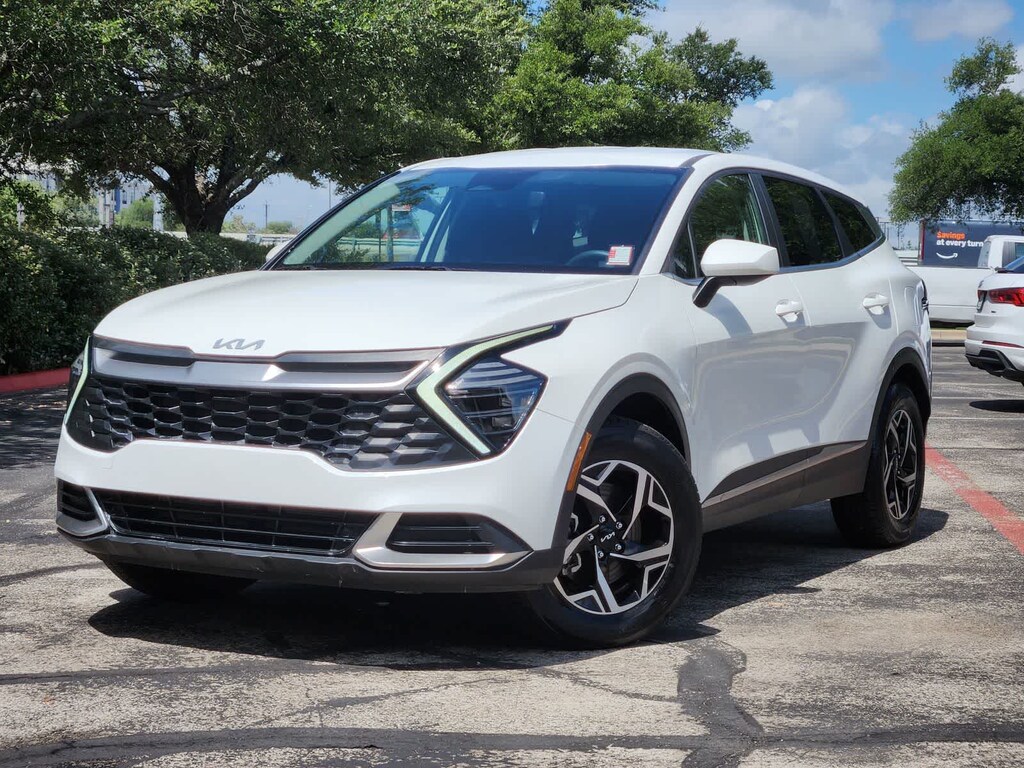 Certified 2025 Kia Sportage LX SUV