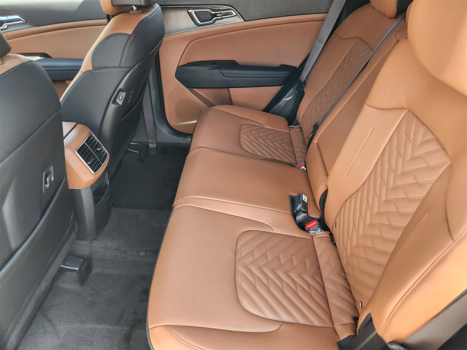 Thumbnail: 2026 Kia Sportage - 24