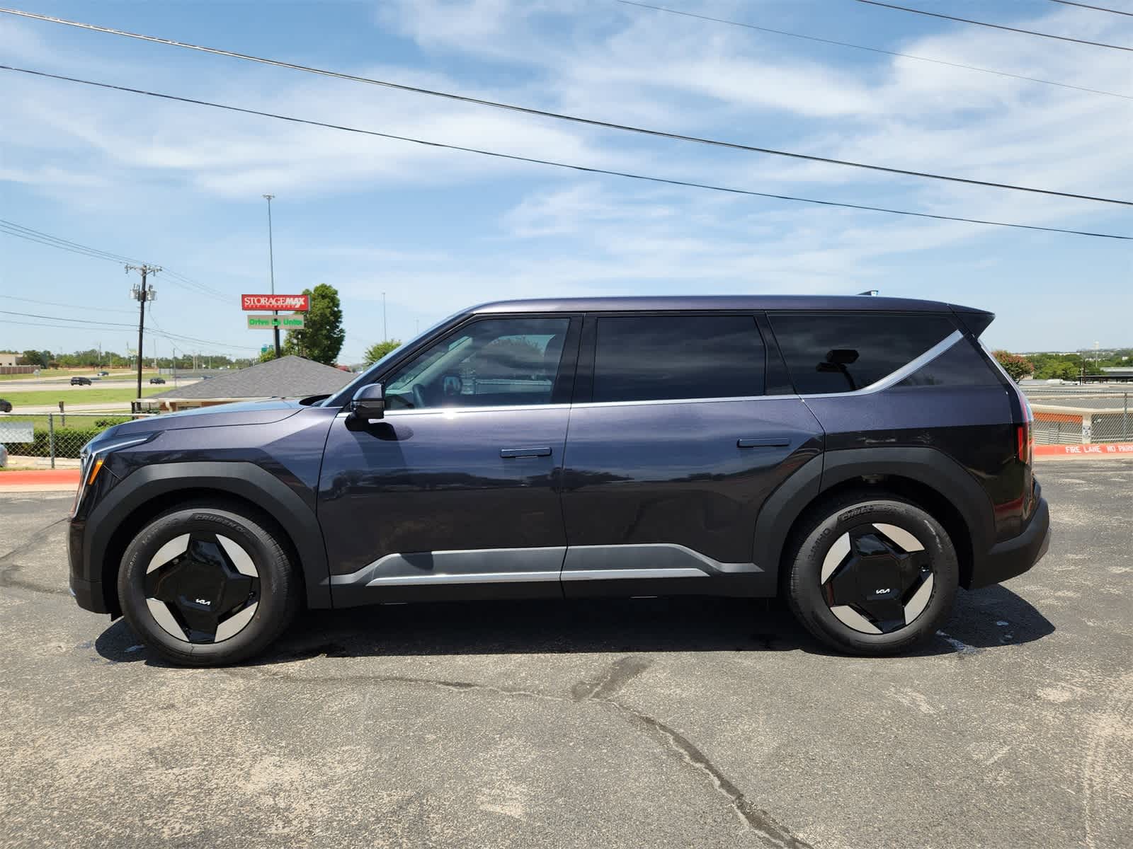 Thumbnail: 2026 Kia EV9 - 4