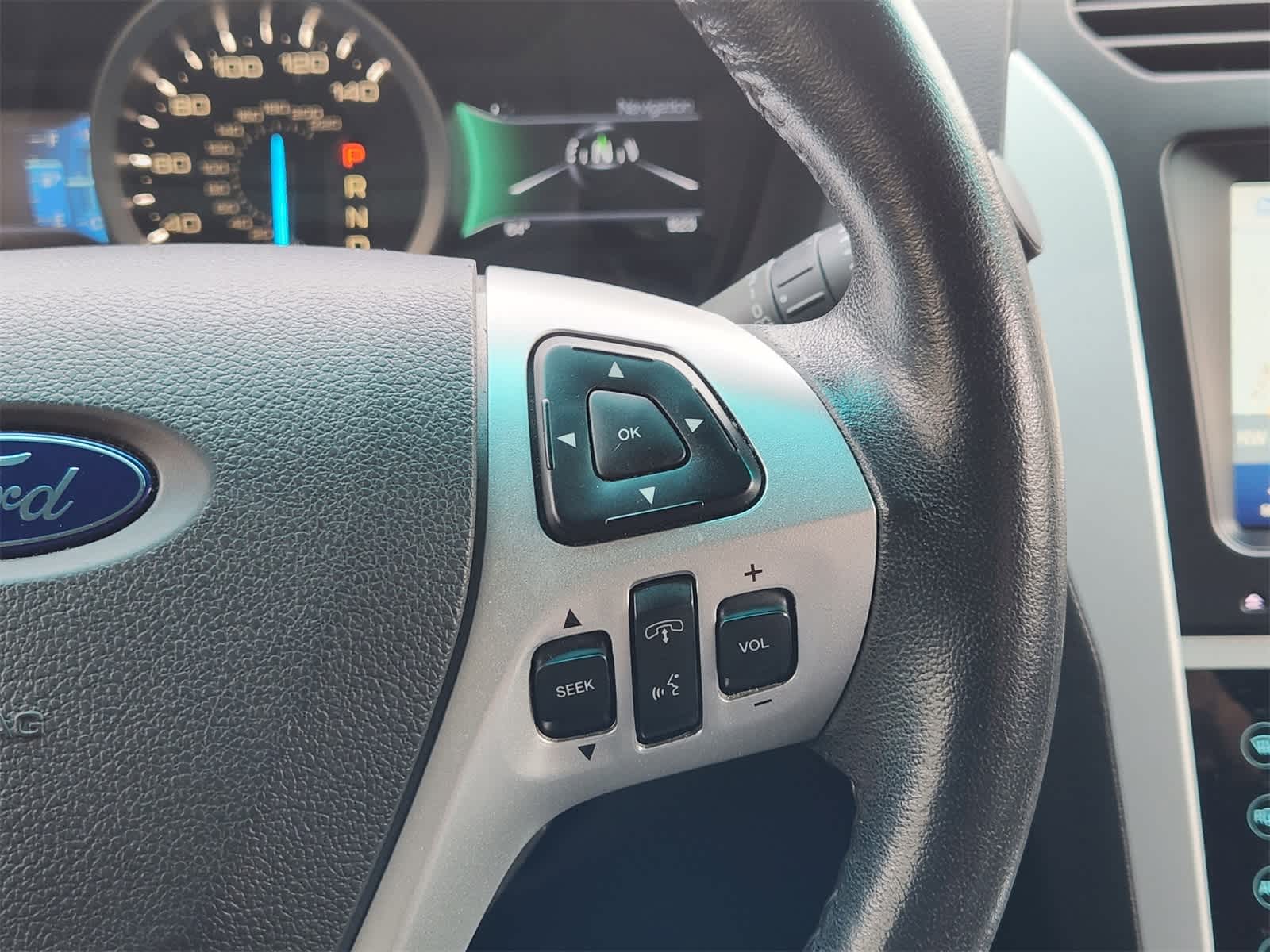 Thumbnail: 2014 Ford Explorer - 29