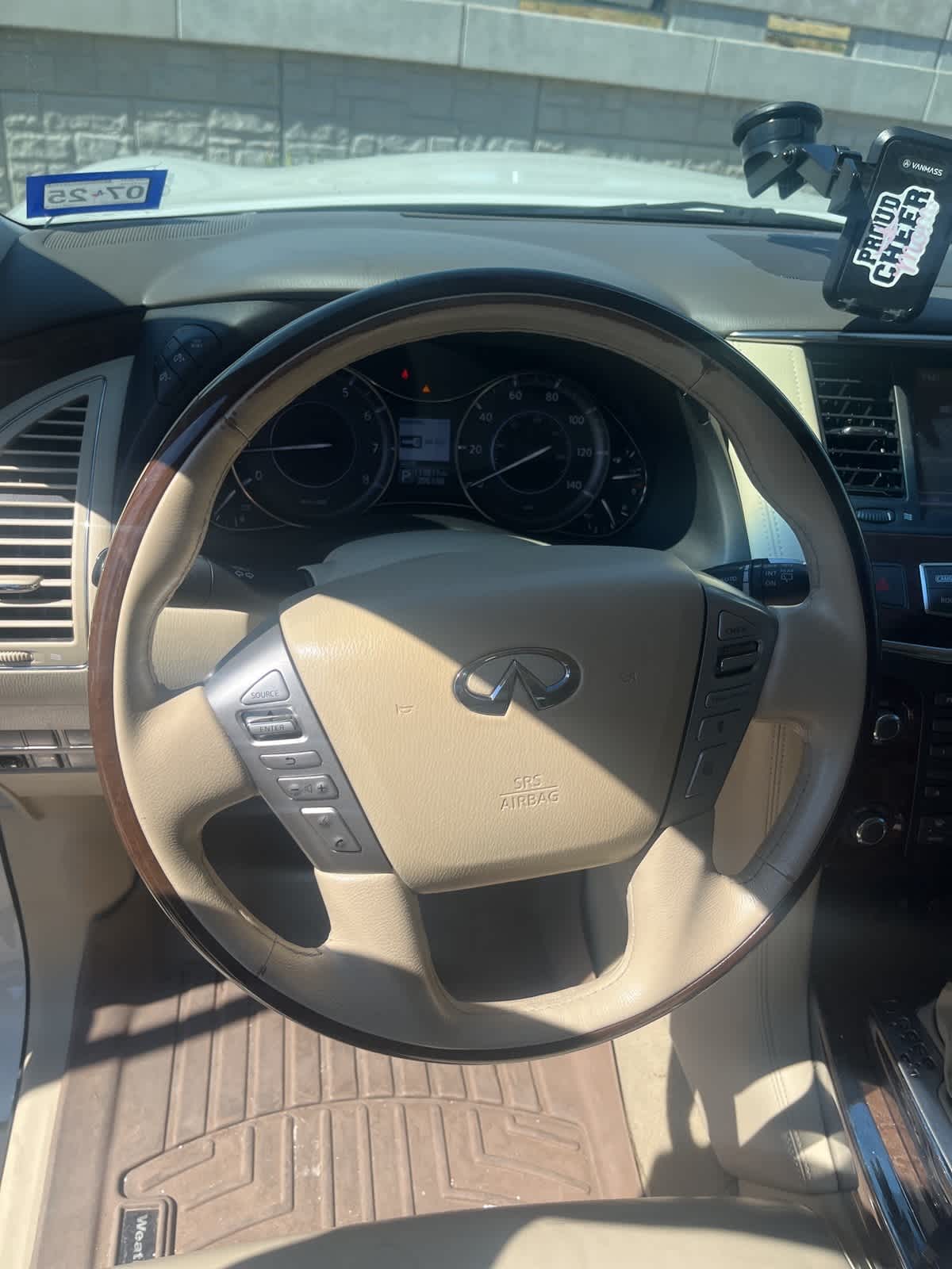 Thumbnail: 2016 INFINITI QX80 - 5