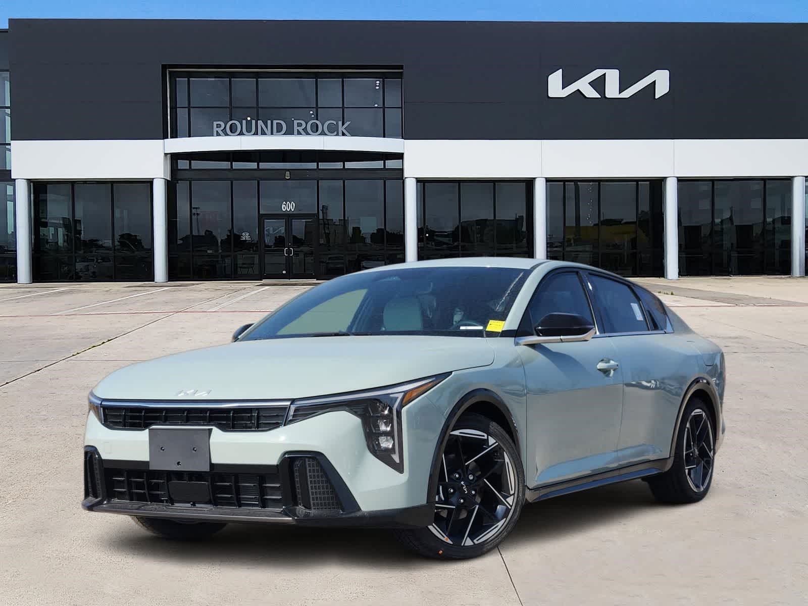 Thumbnail: 2026 Kia K4 - 1