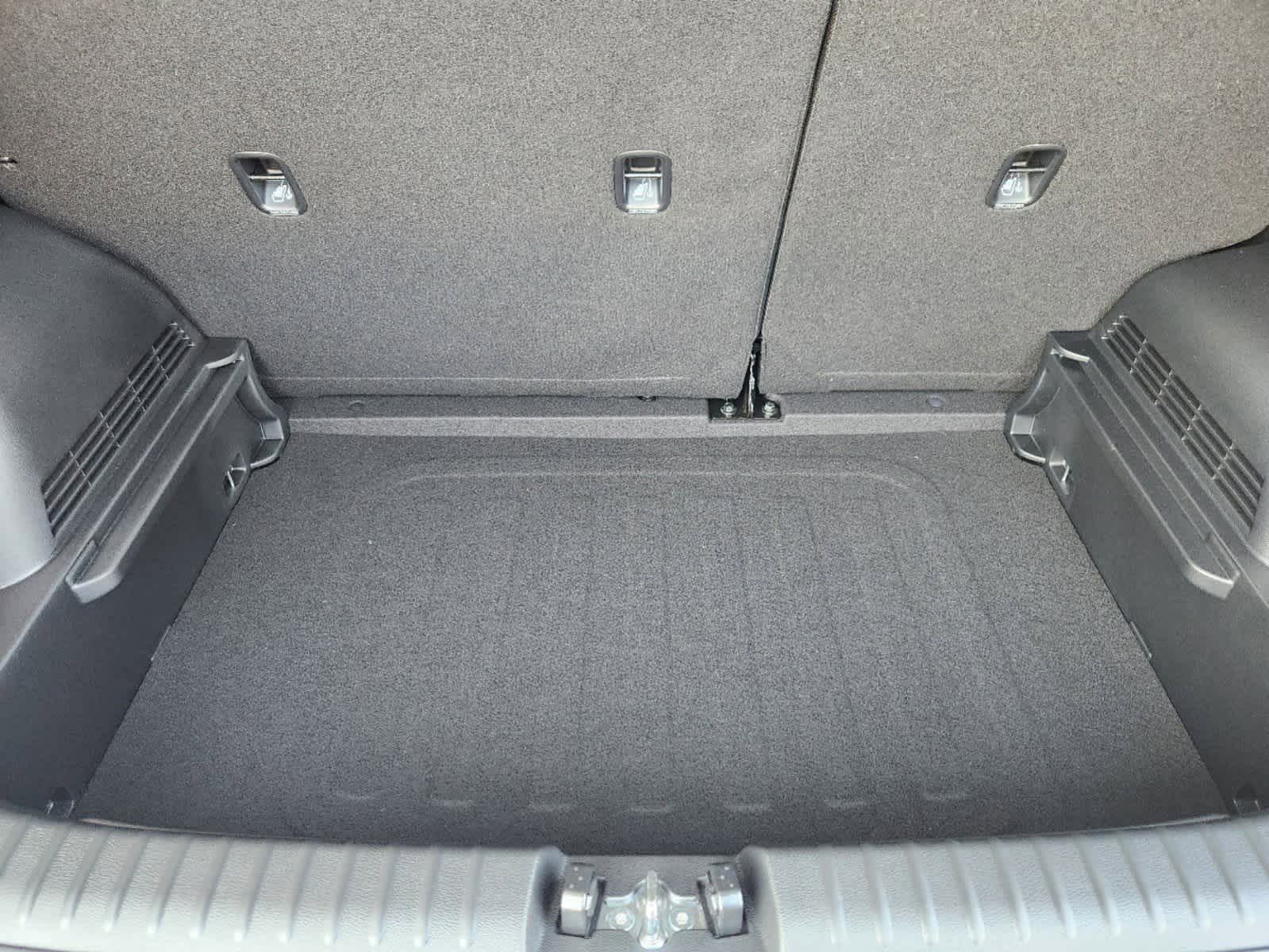 Thumbnail: 2025 Kia Soul - 25