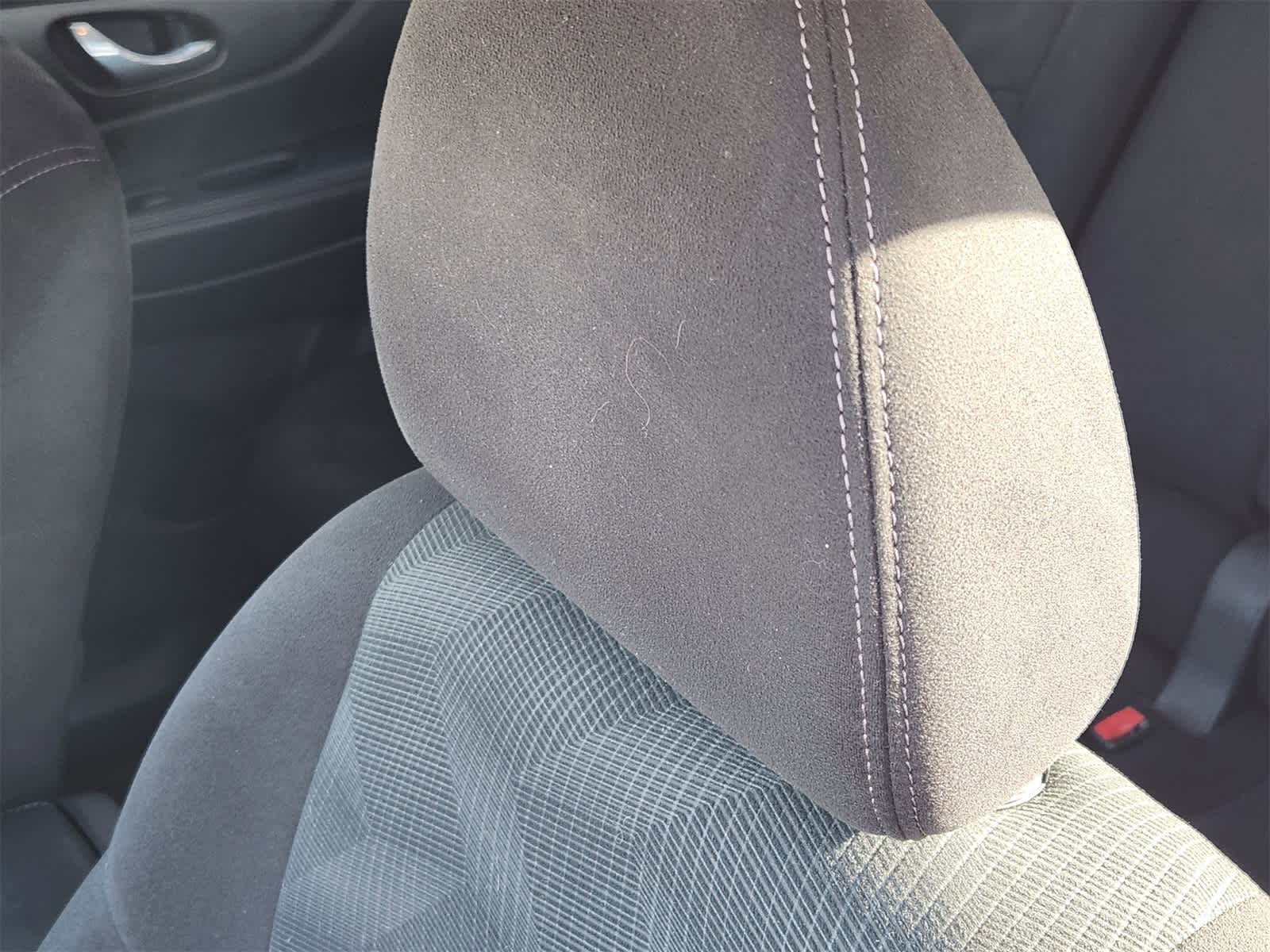 Thumbnail: 2014 Nissan Rogue - 15