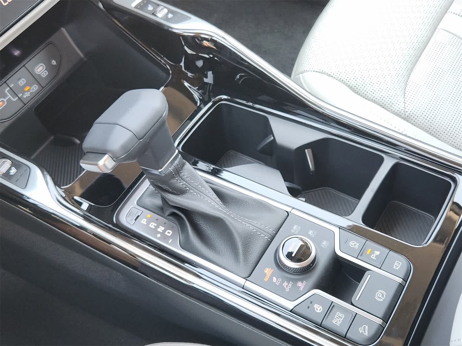 Thumbnail: 2026 Kia Sorento - 18