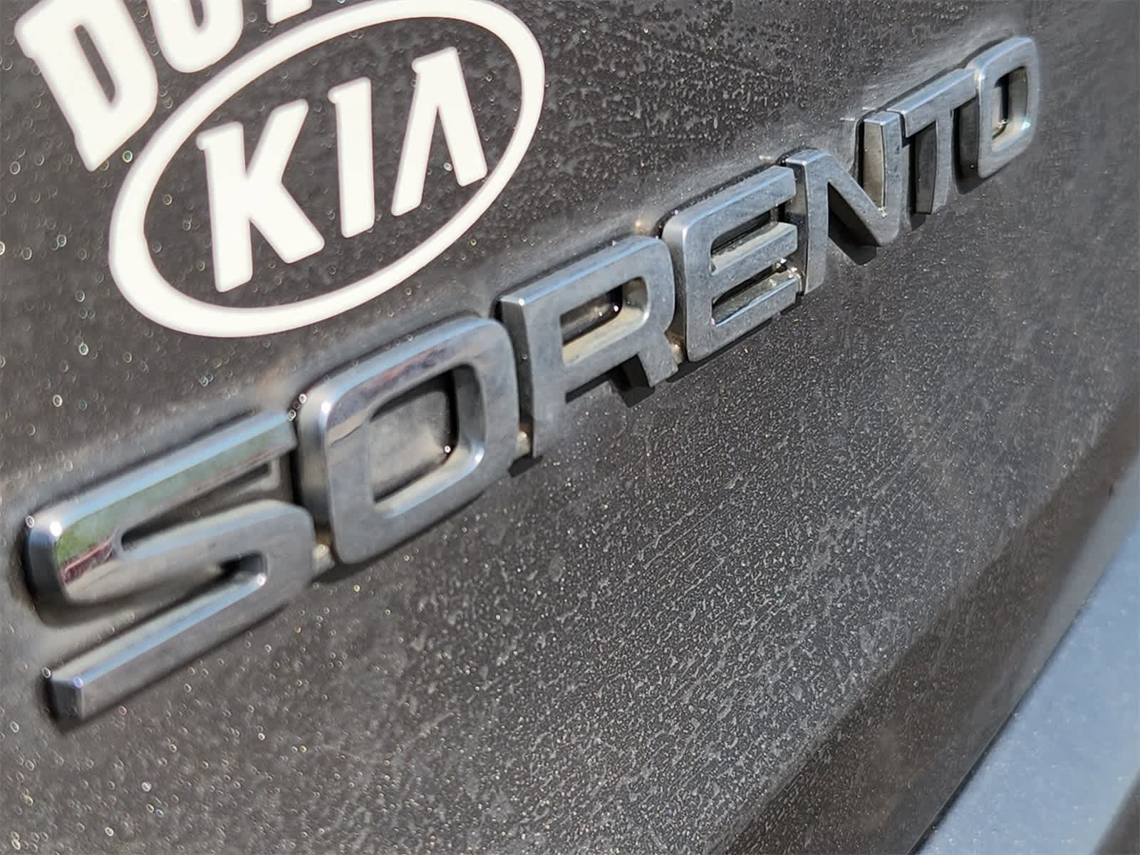 Thumbnail: 2016 Kia Sorento - 10