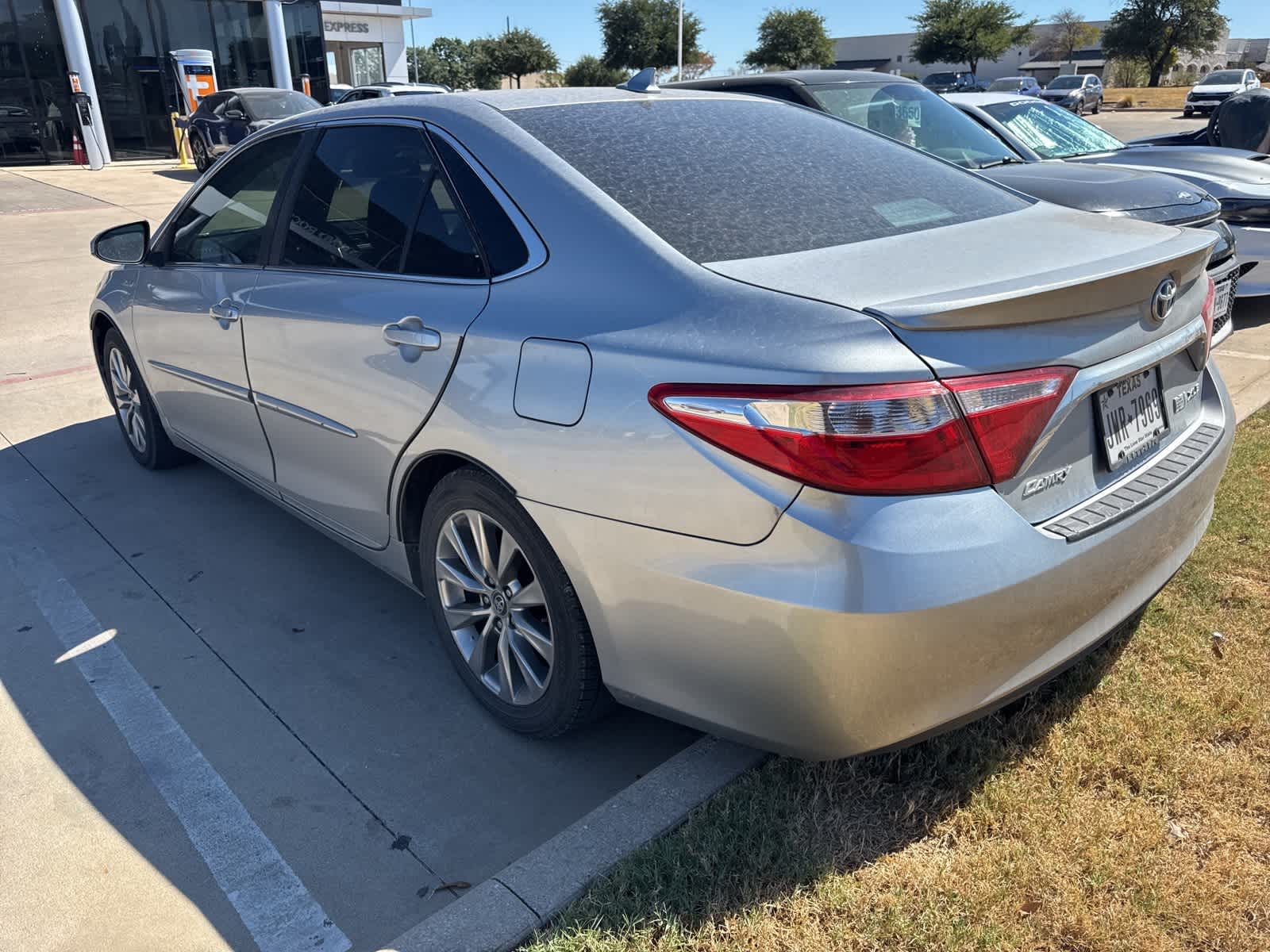 Thumbnail: 2017 Toyota Camry - 3