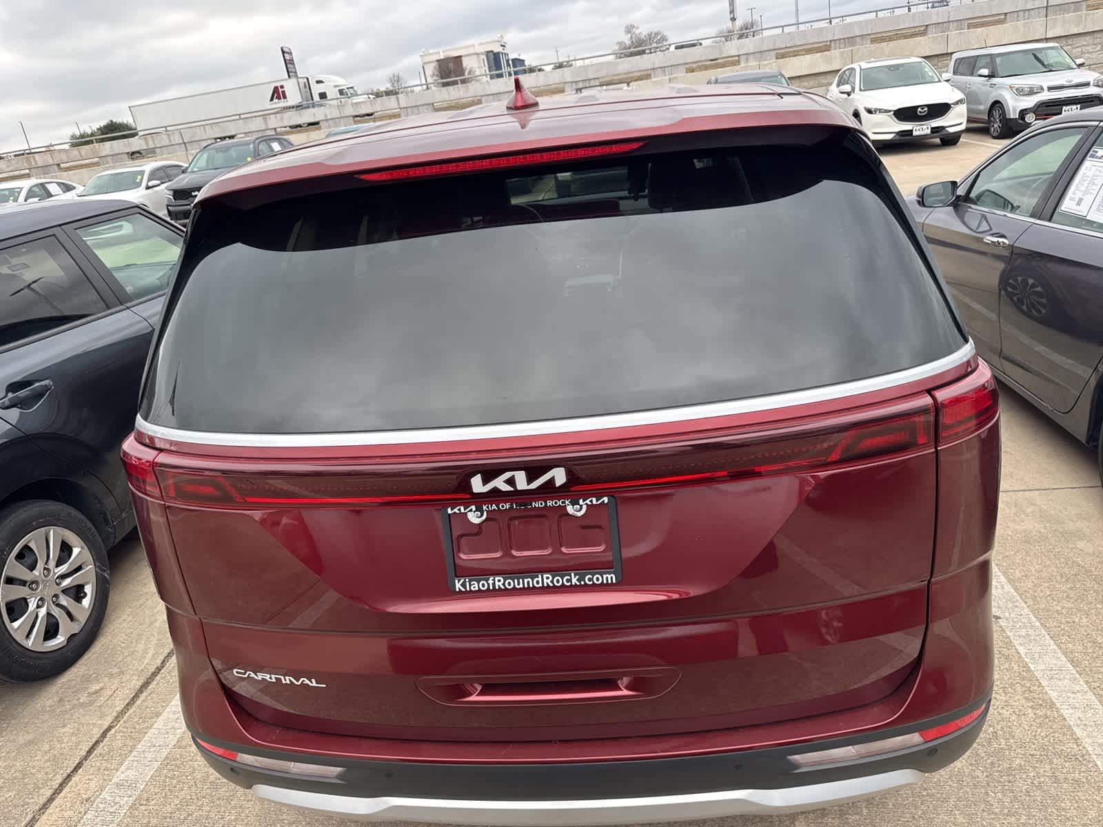 Thumbnail: 2024 Kia Carnival - 5