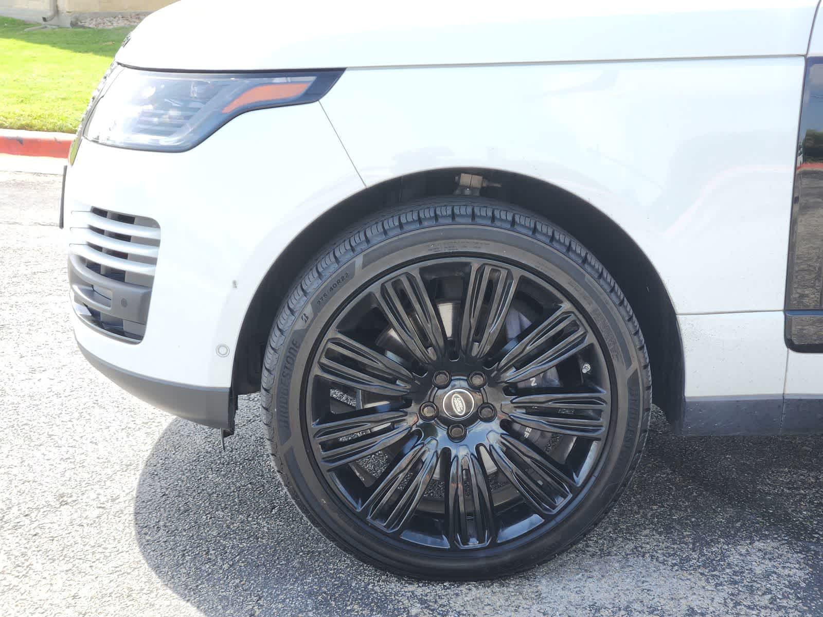 Thumbnail: 2019 Land Rover Range Rover - 8