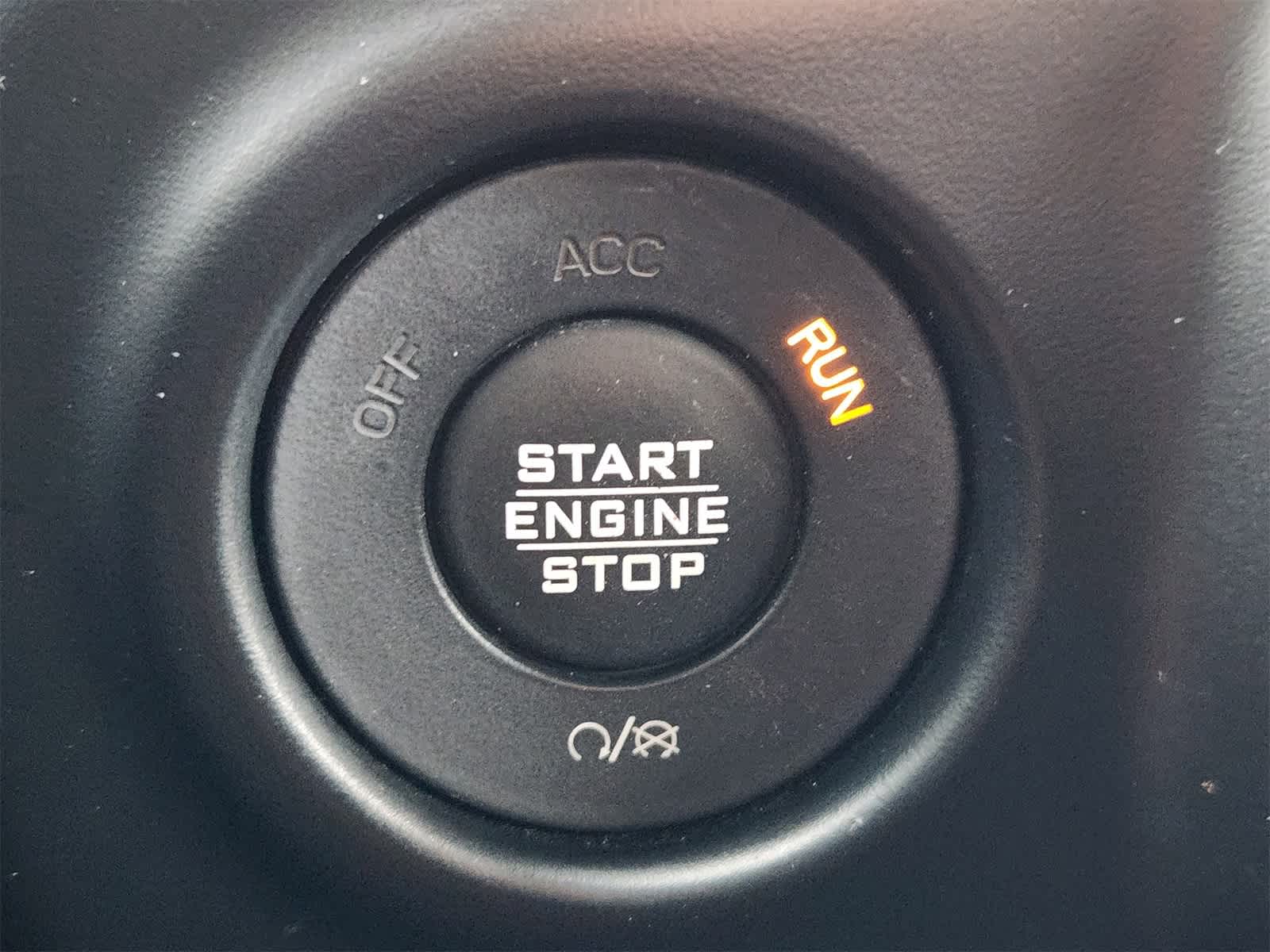 Thumbnail: 2020 Jeep Wrangler - 19