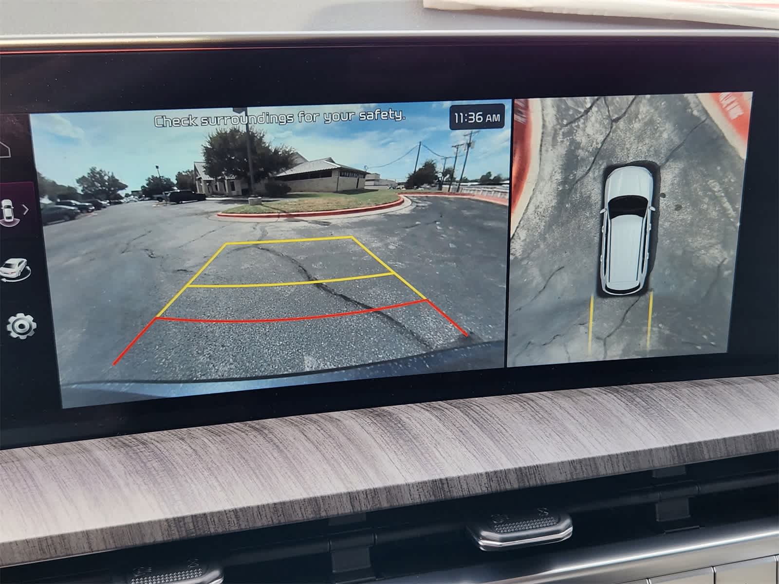 Thumbnail: 2025 Kia Telluride - 16