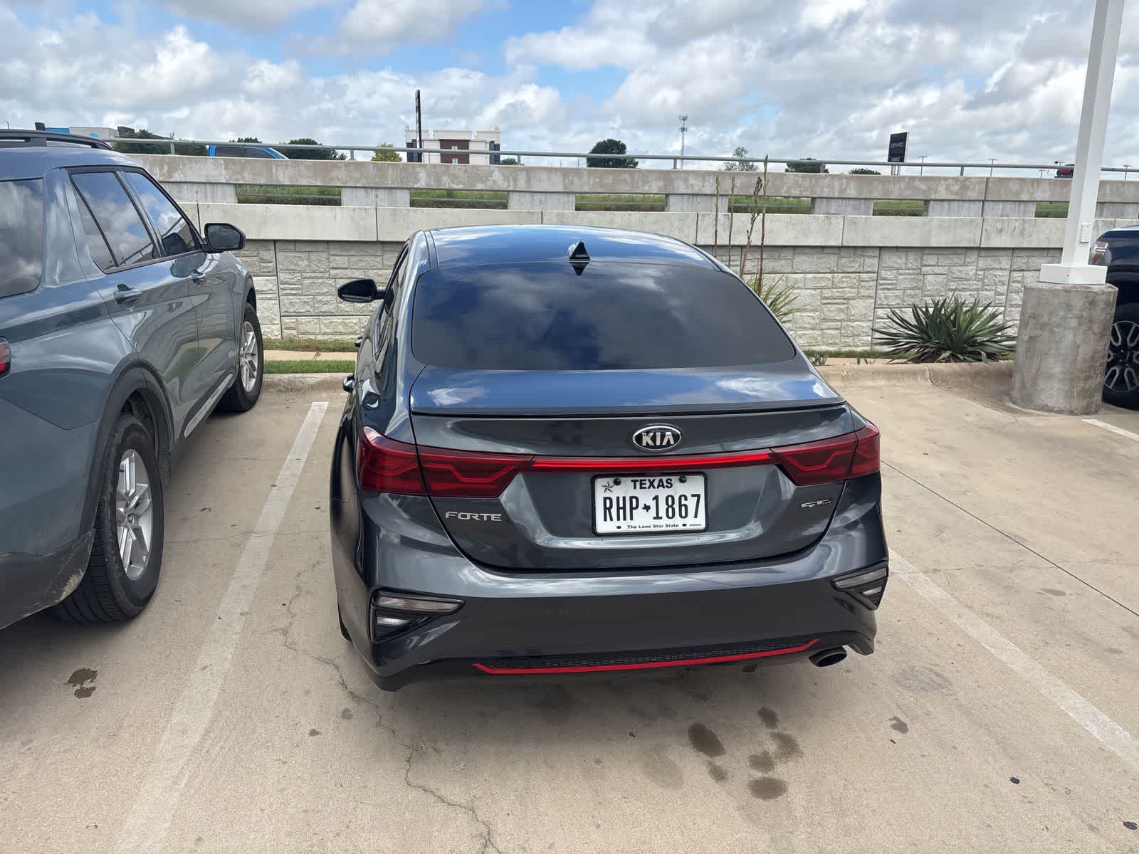 Thumbnail: 2020 Kia Forte - 14