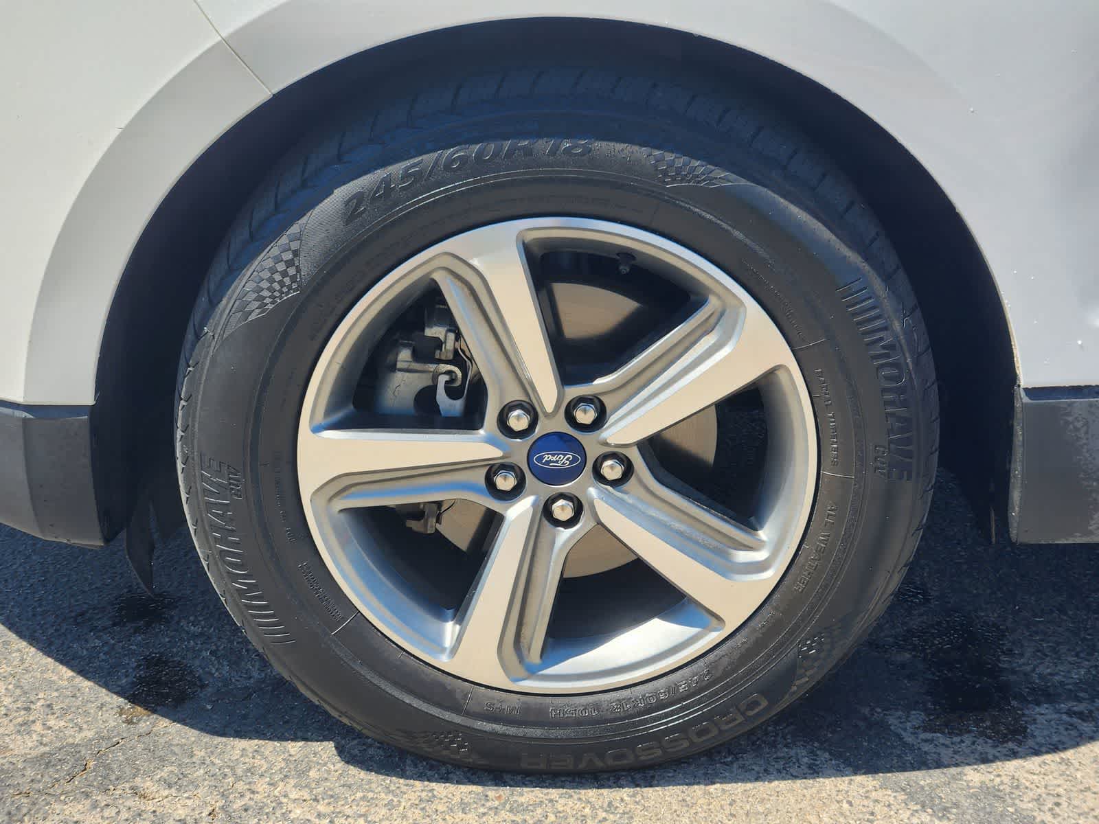 Thumbnail: 2020 Ford Edge - 9