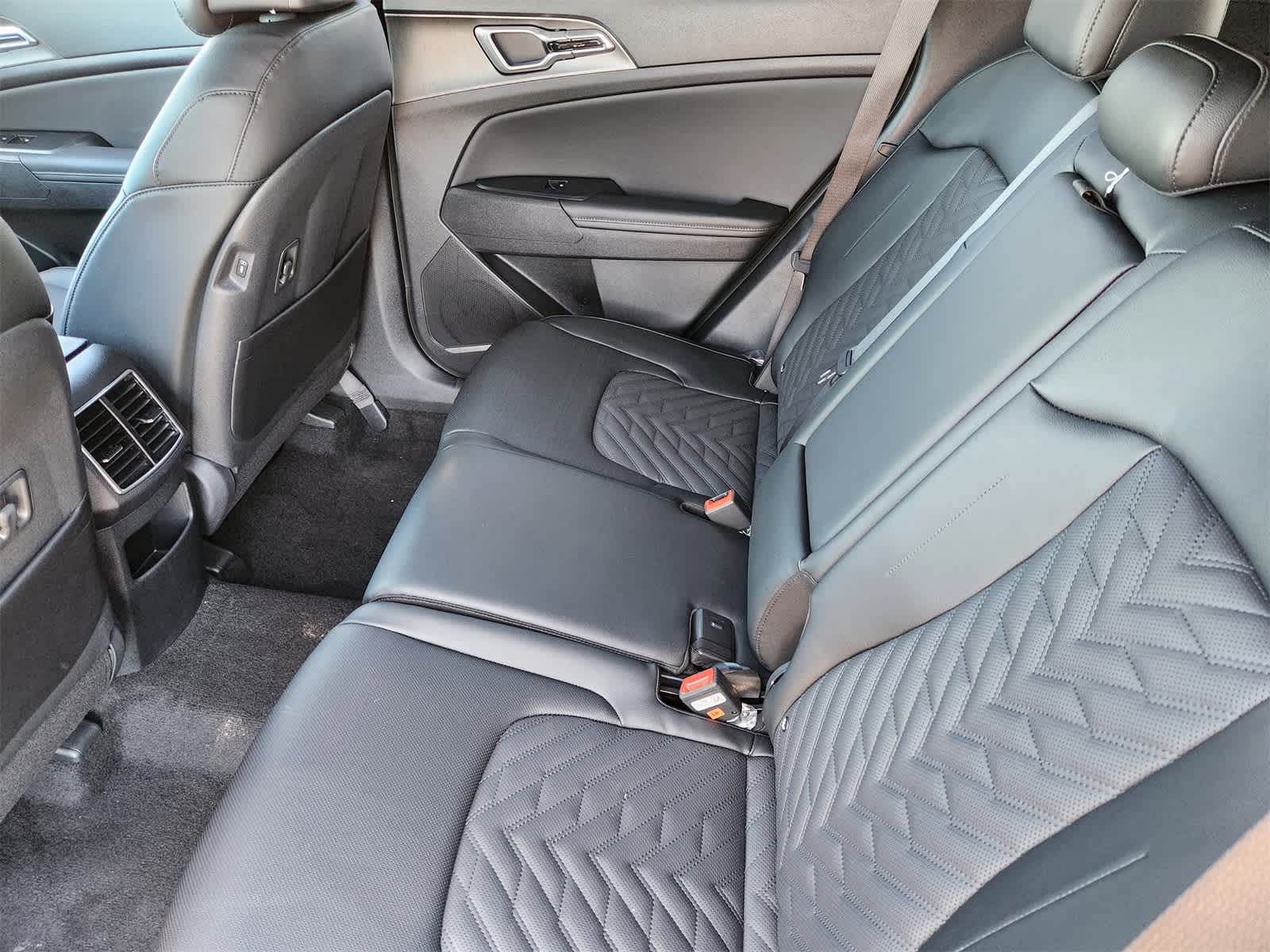 Thumbnail: 2026 Kia Sportage - 21