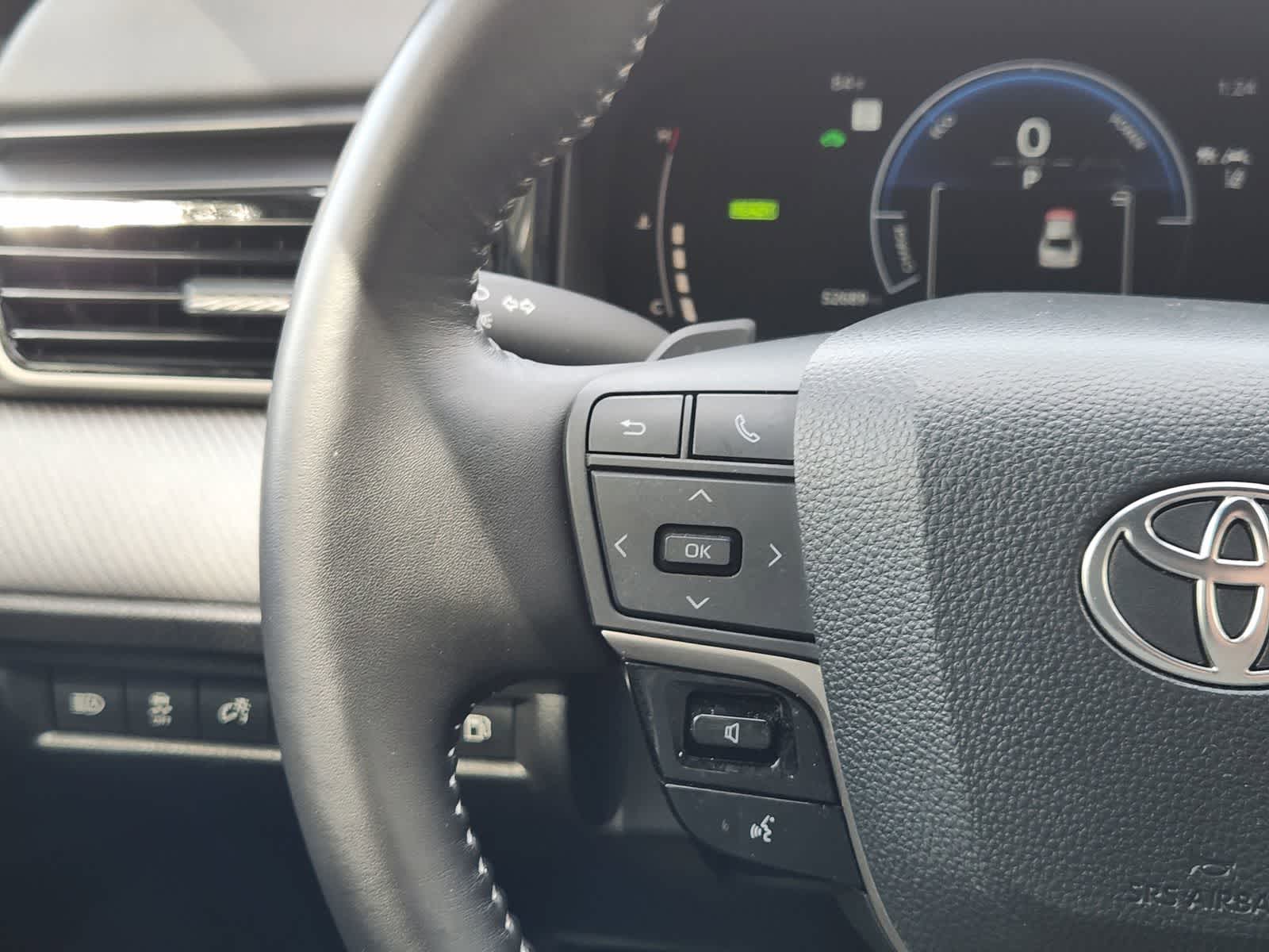 Thumbnail: 2025 Toyota Camry - 25