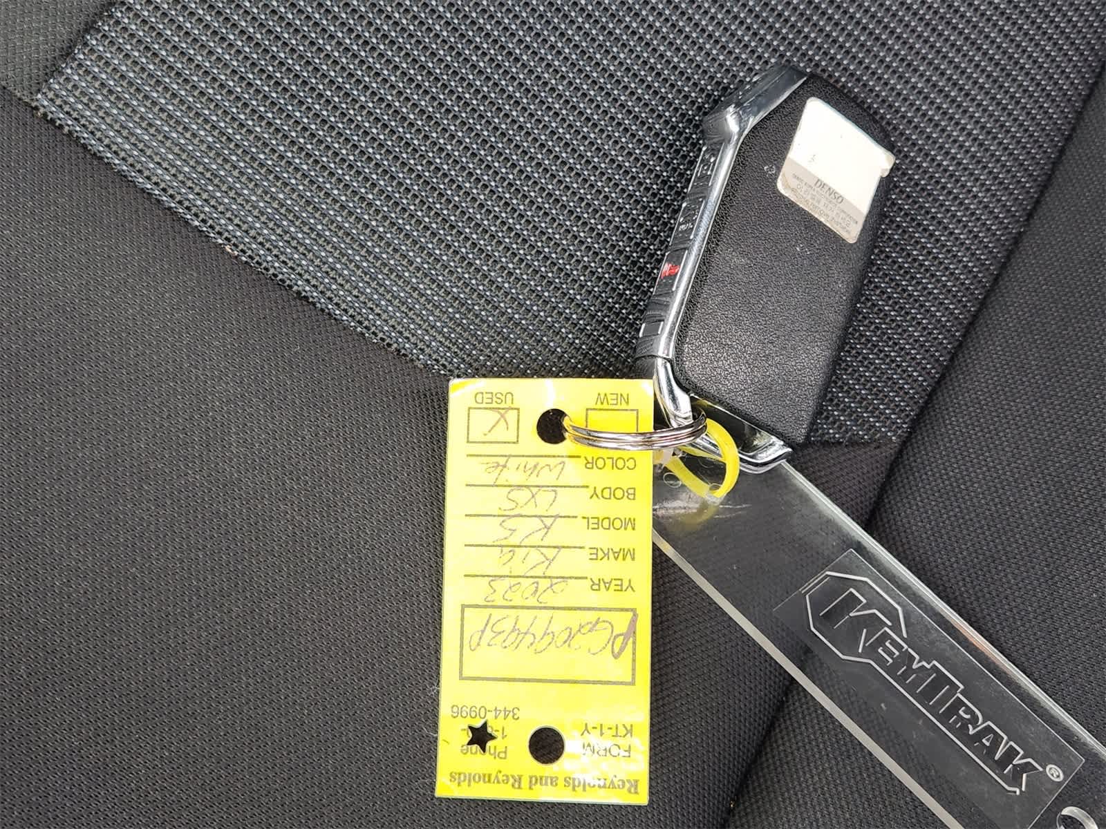 Thumbnail: 2023 Kia K5 - 32