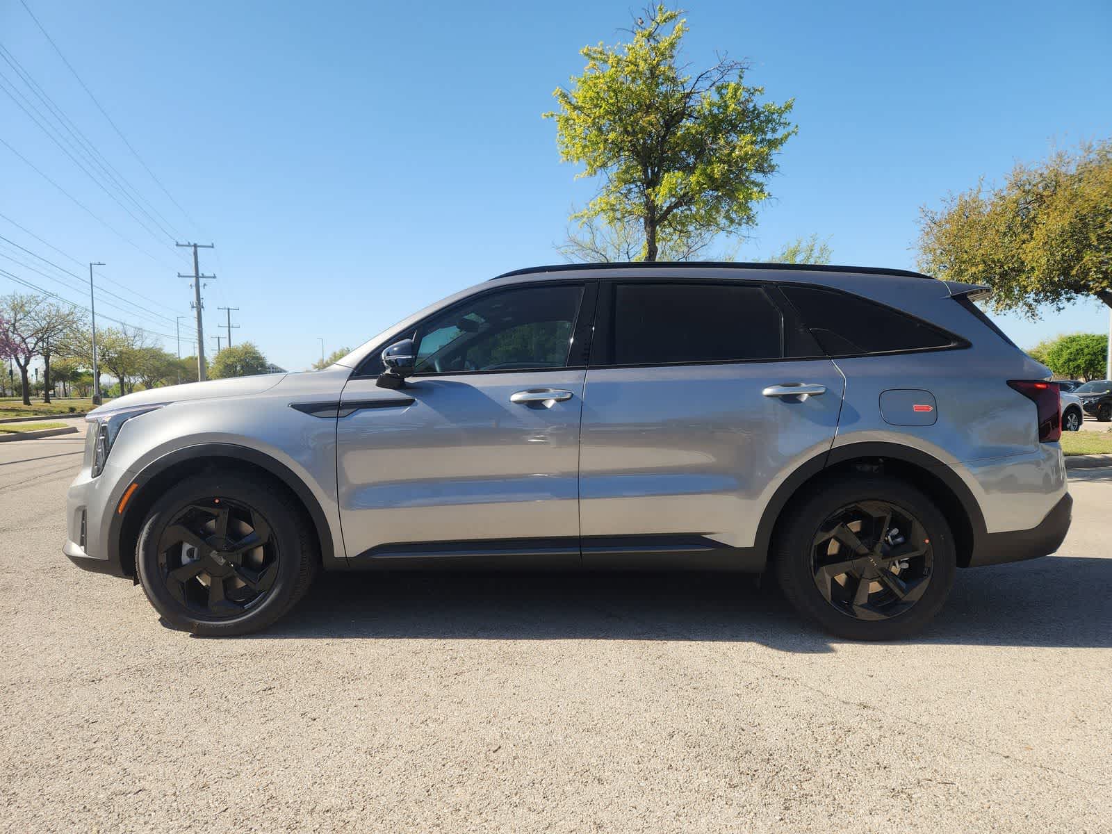 Thumbnail: 2026 Kia Sorento - 3