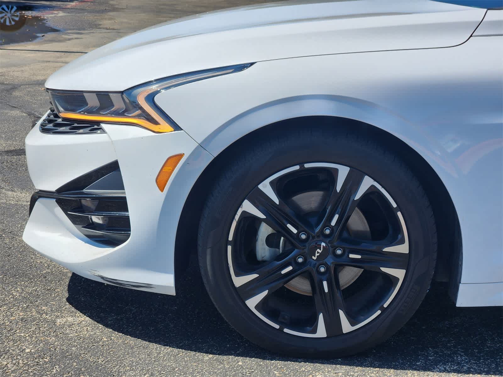 Thumbnail: 2023 Kia K5 - 8