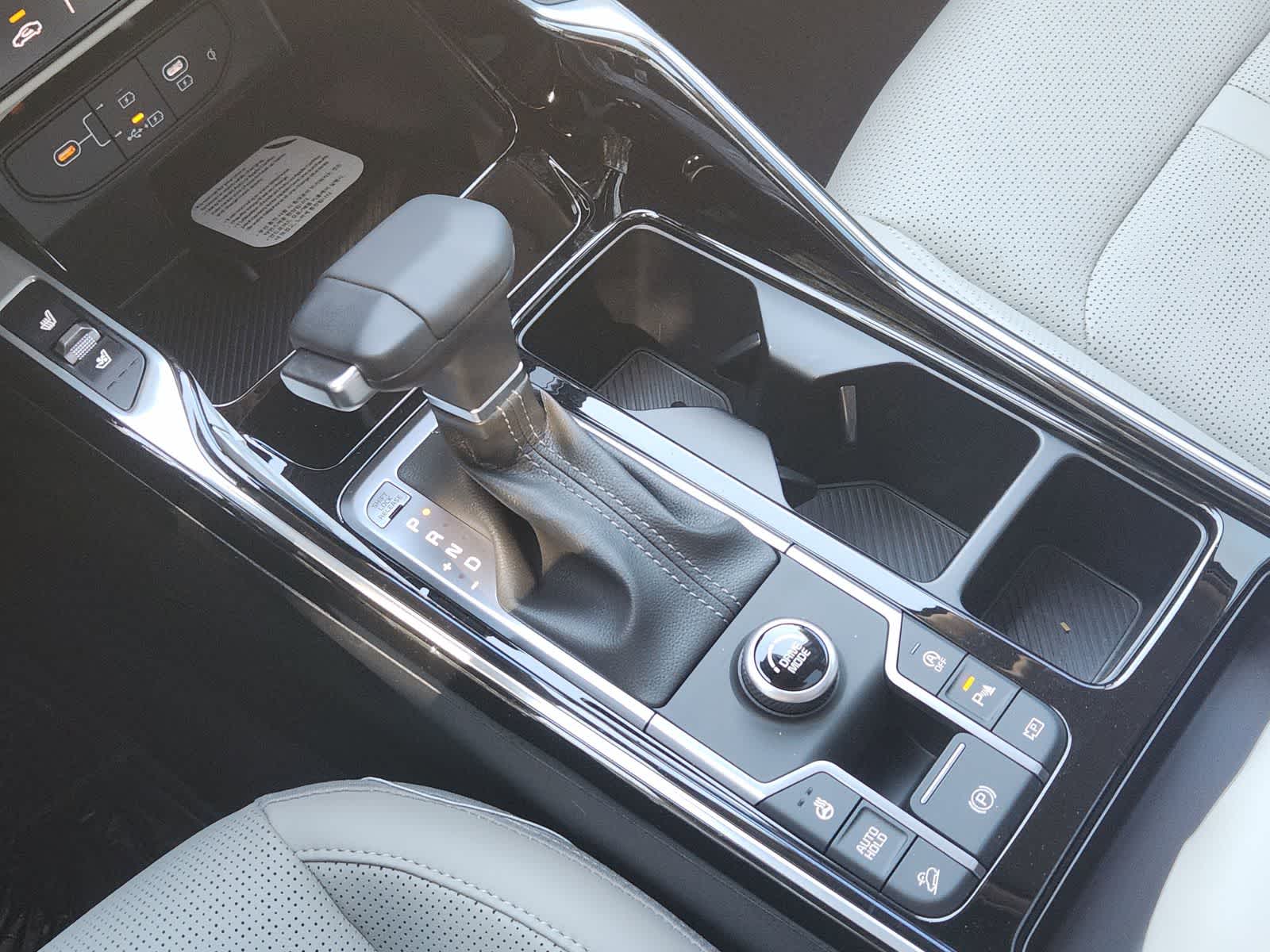 Thumbnail: 2026 Kia Sorento - 17