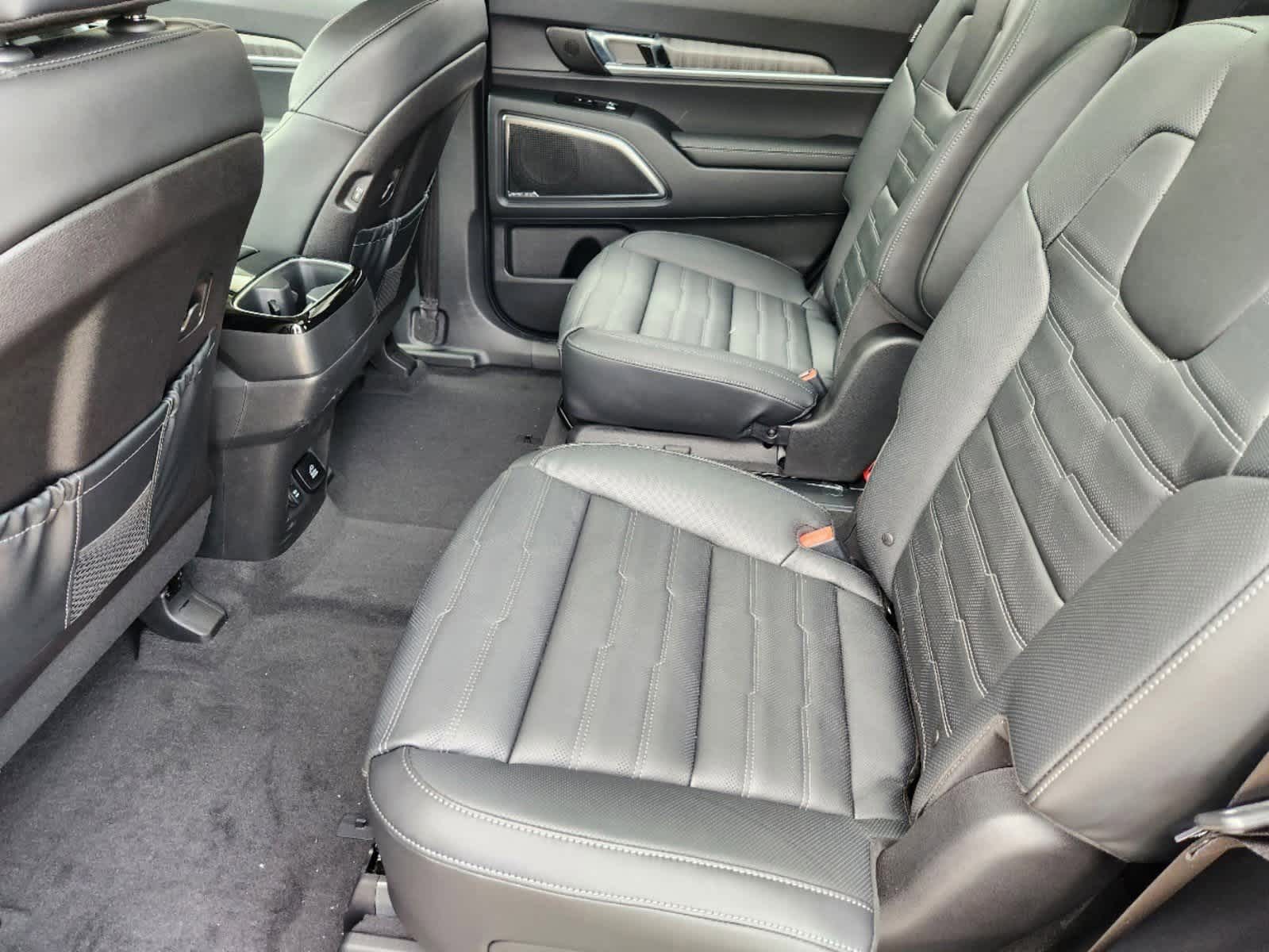 Thumbnail: 2025 Kia Telluride - 21