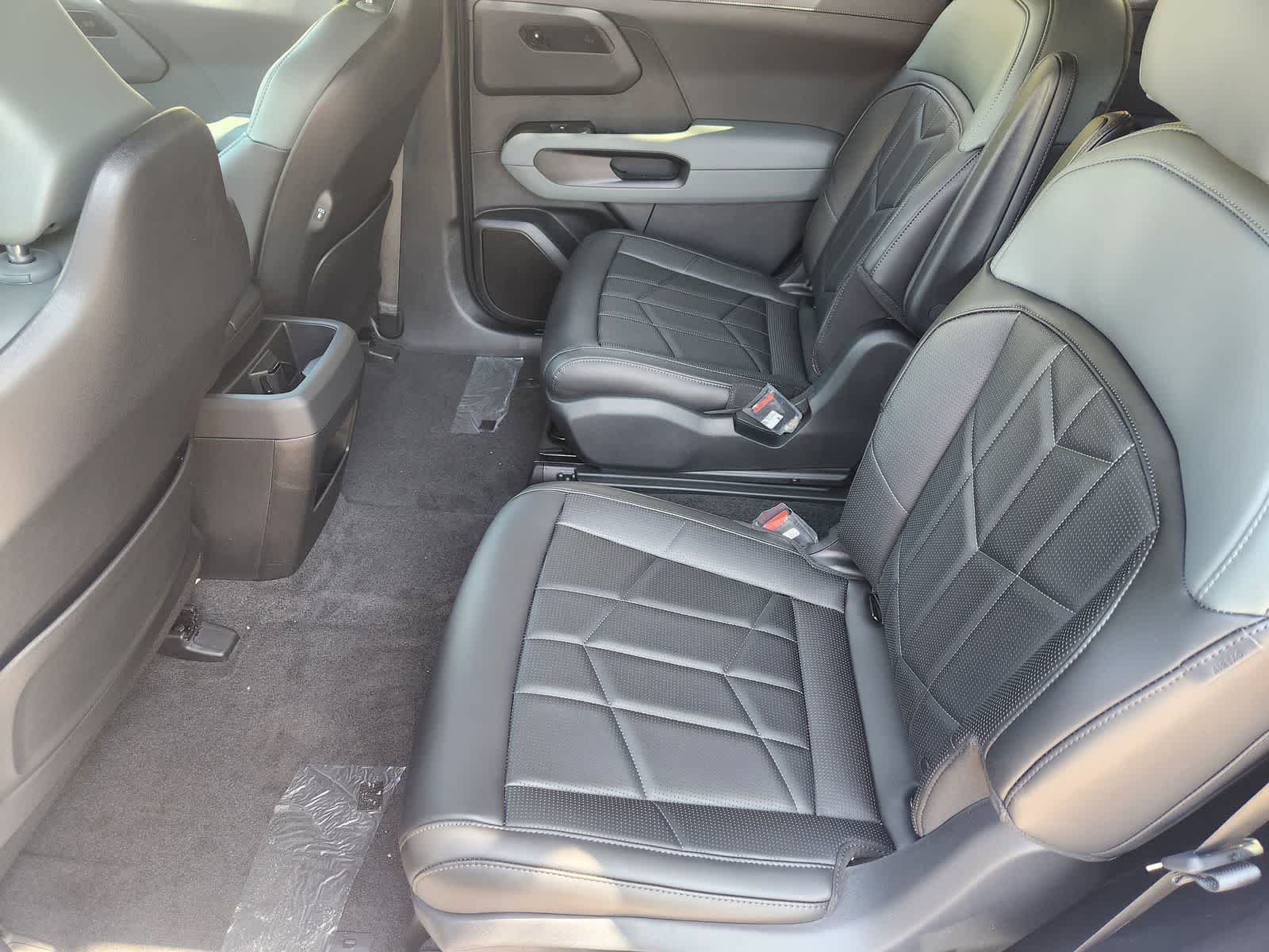 Thumbnail: 2027 Kia Telluride - 25