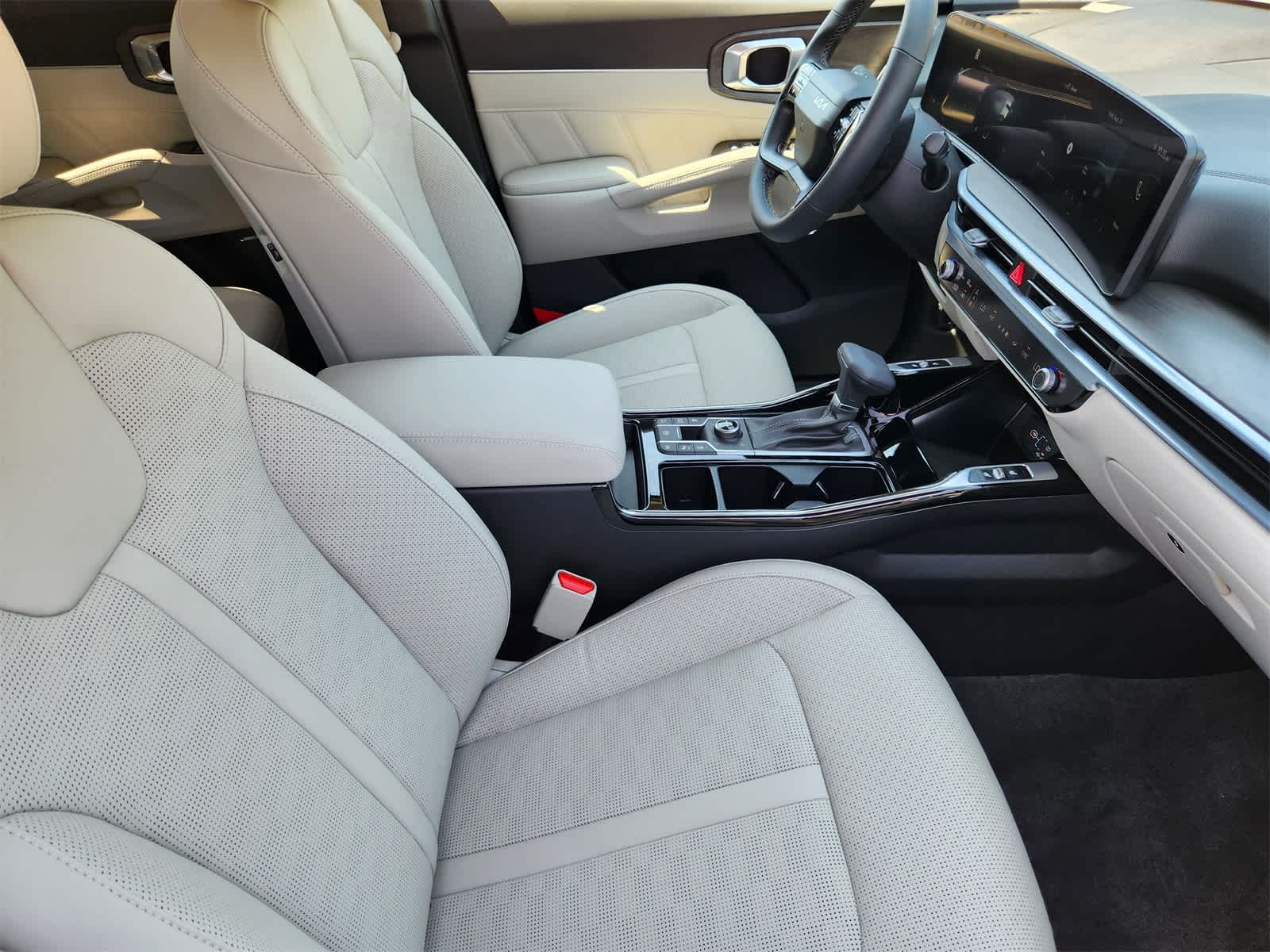 Thumbnail: 2026 Kia Sorento - 12