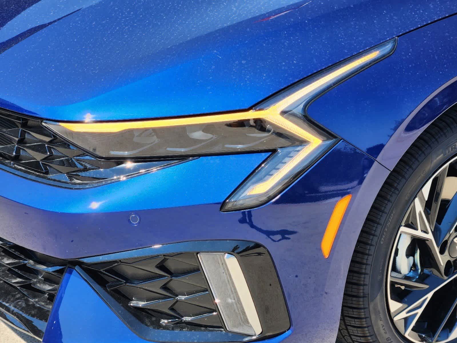 Thumbnail: 2025 Kia K5 - 6