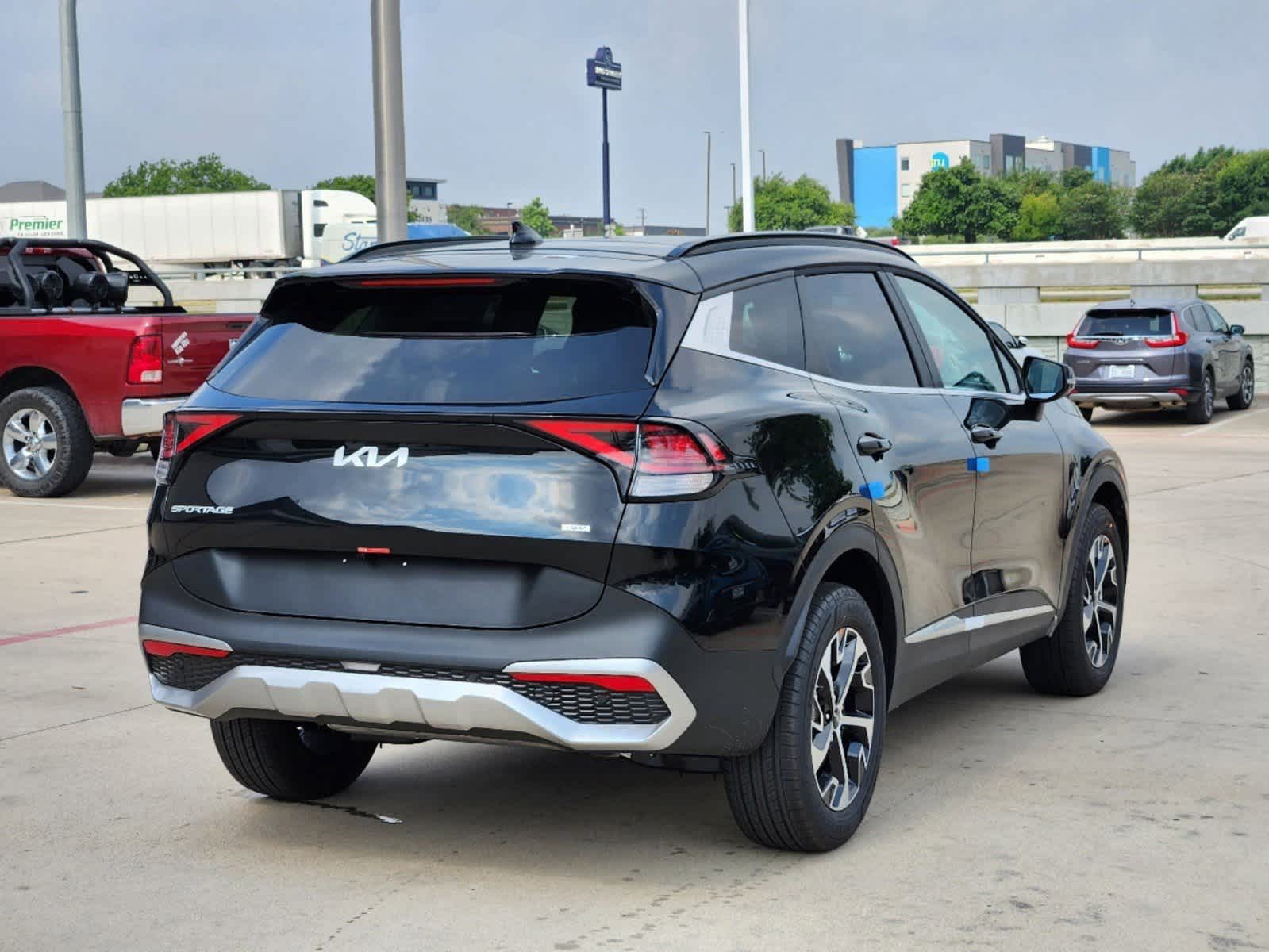 2025 Kia Sportage Hybrid EX photo 4