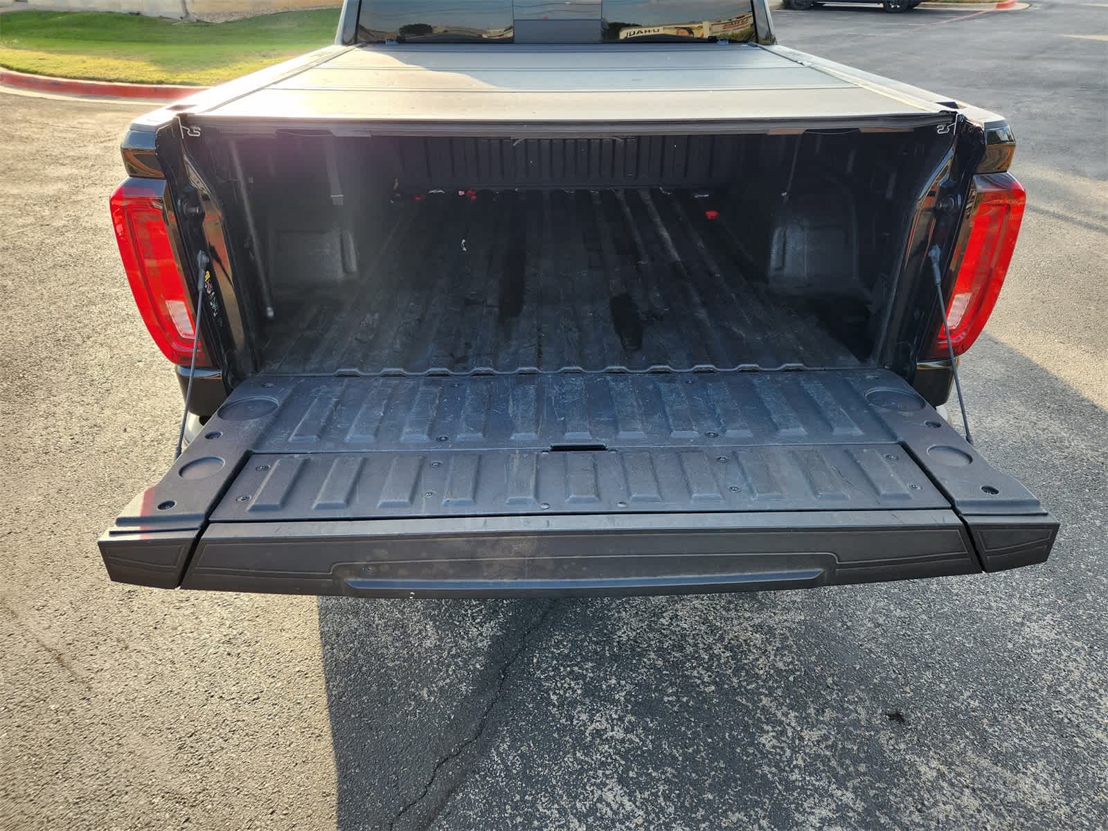 Thumbnail: 2023 GMC Sierra 1500 - 31